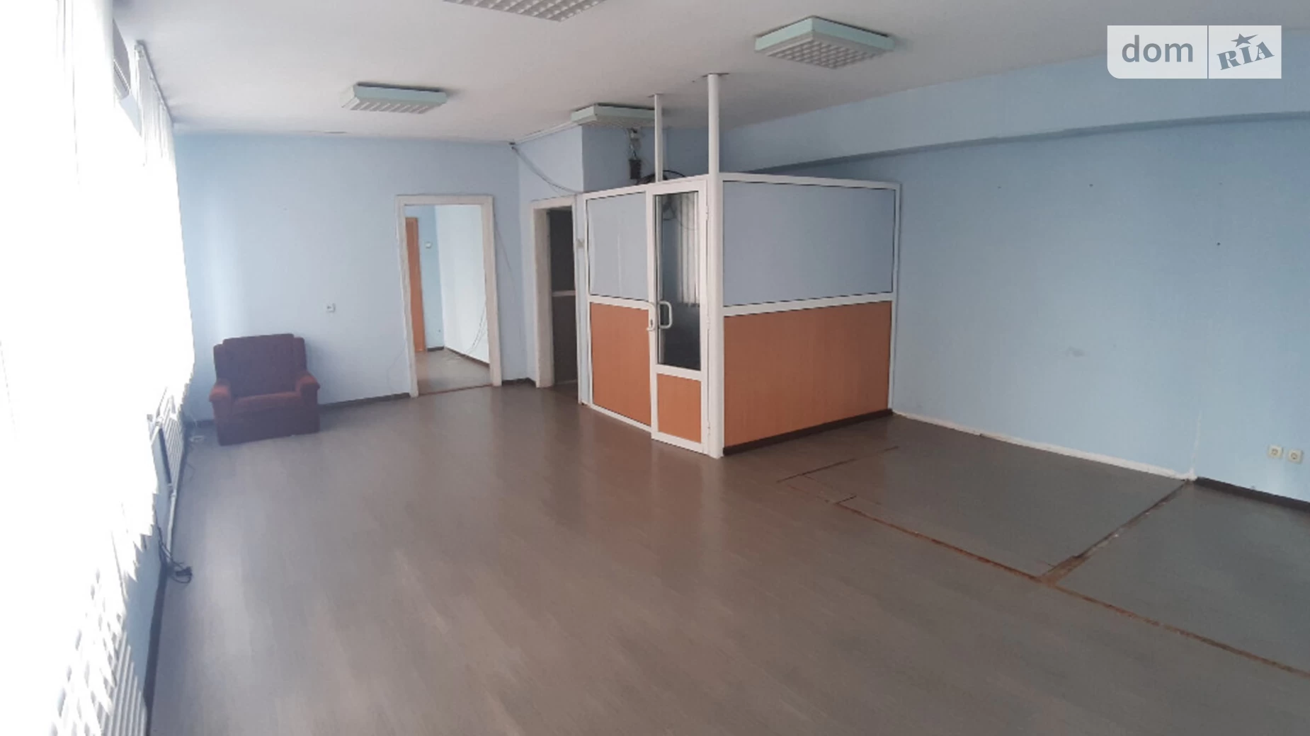 Здається в оренду приміщення вільного призначення 70 кв. м в 4-поверховій будівлі, цена: 5500 грн - фото 5