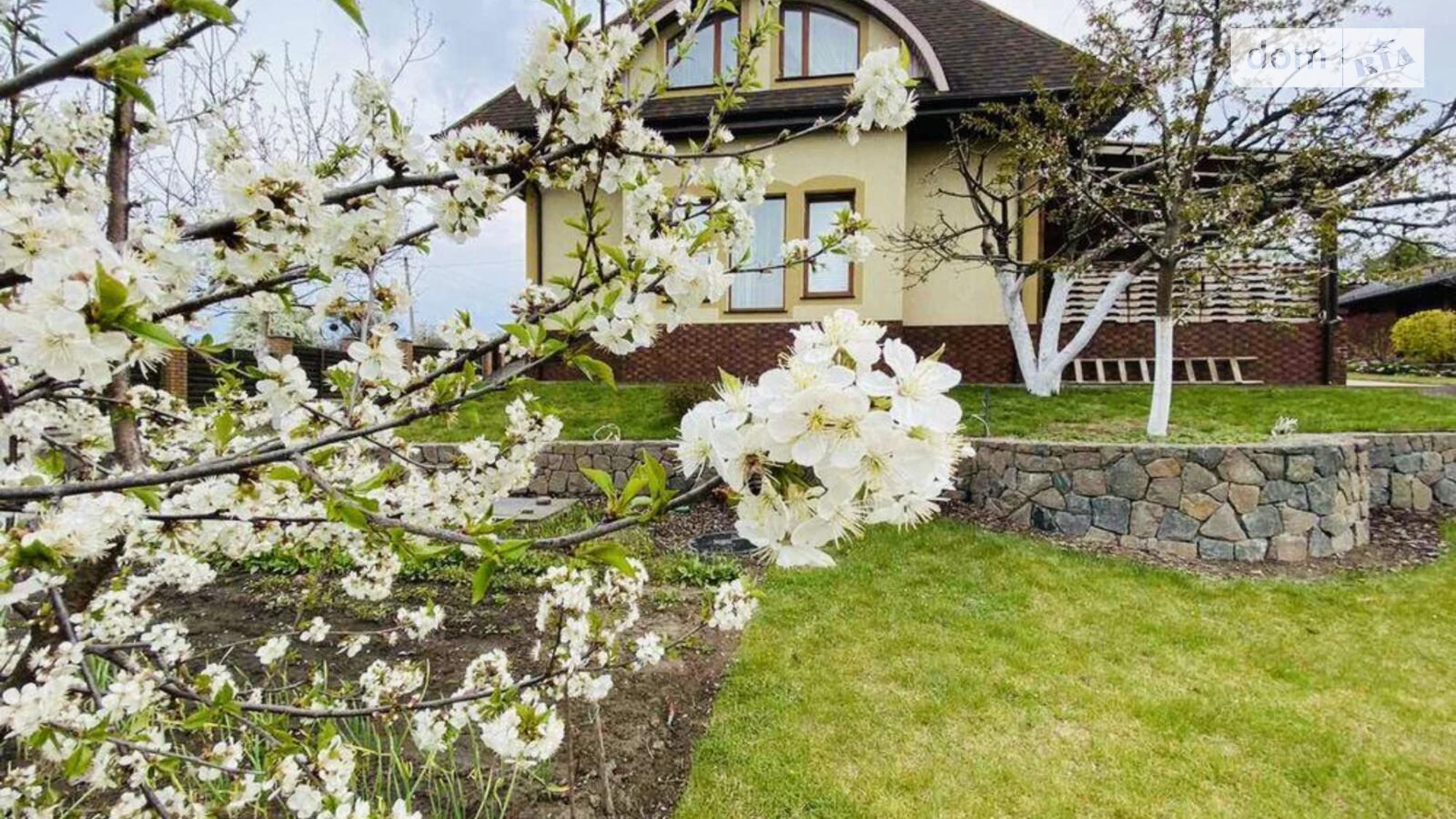 Продается дом на 3 этажа 252.7 кв. м с подвалом, цена: 360000 $ - фото 4