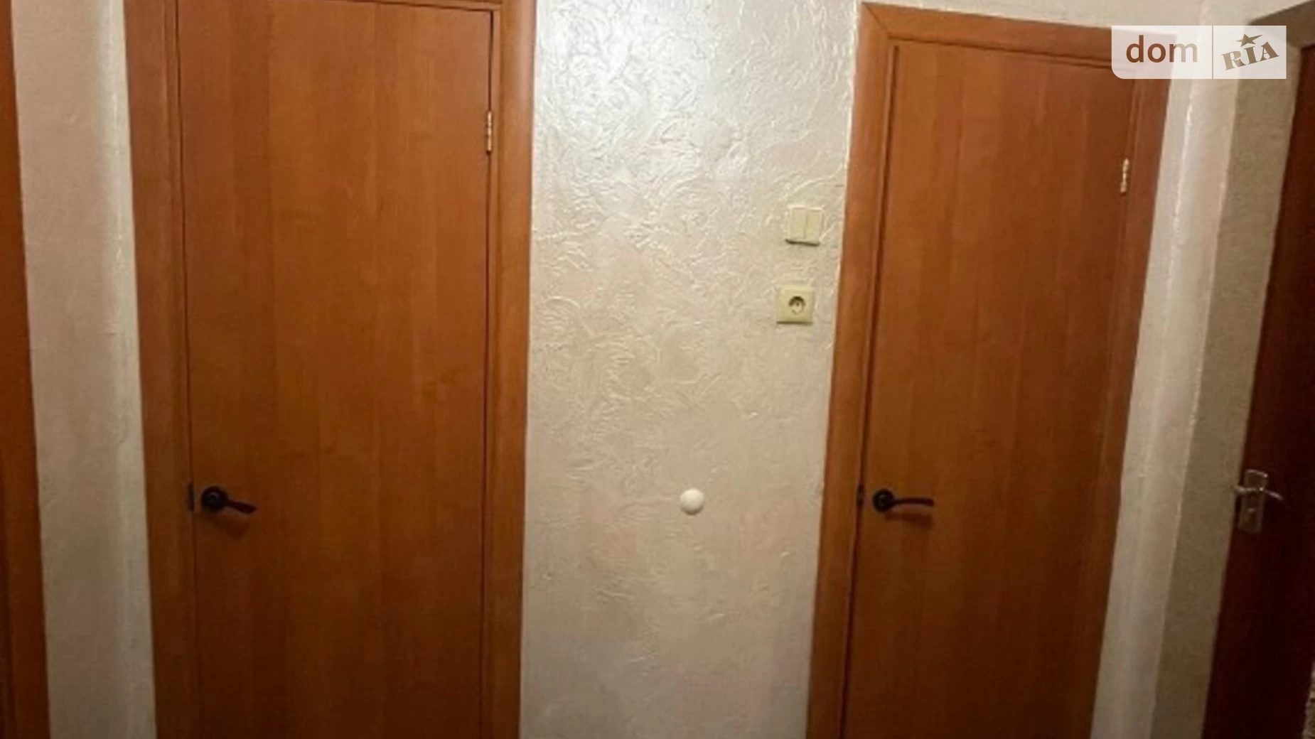 Продается 3-комнатная квартира 64 кв. м в Хмельницком, ул. Прибугская