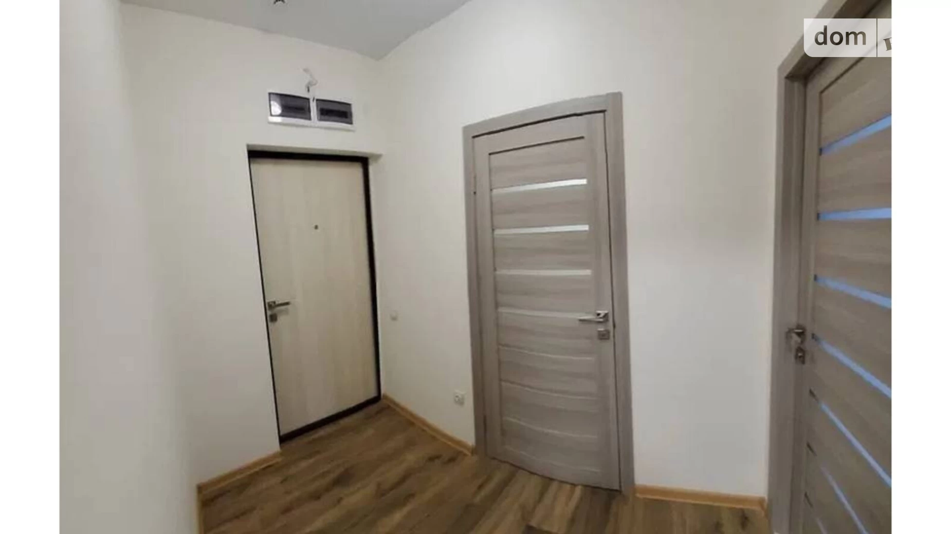 Продается 1-комнатная квартира 42 кв. м в Одессе, ул. Академика Вильямса