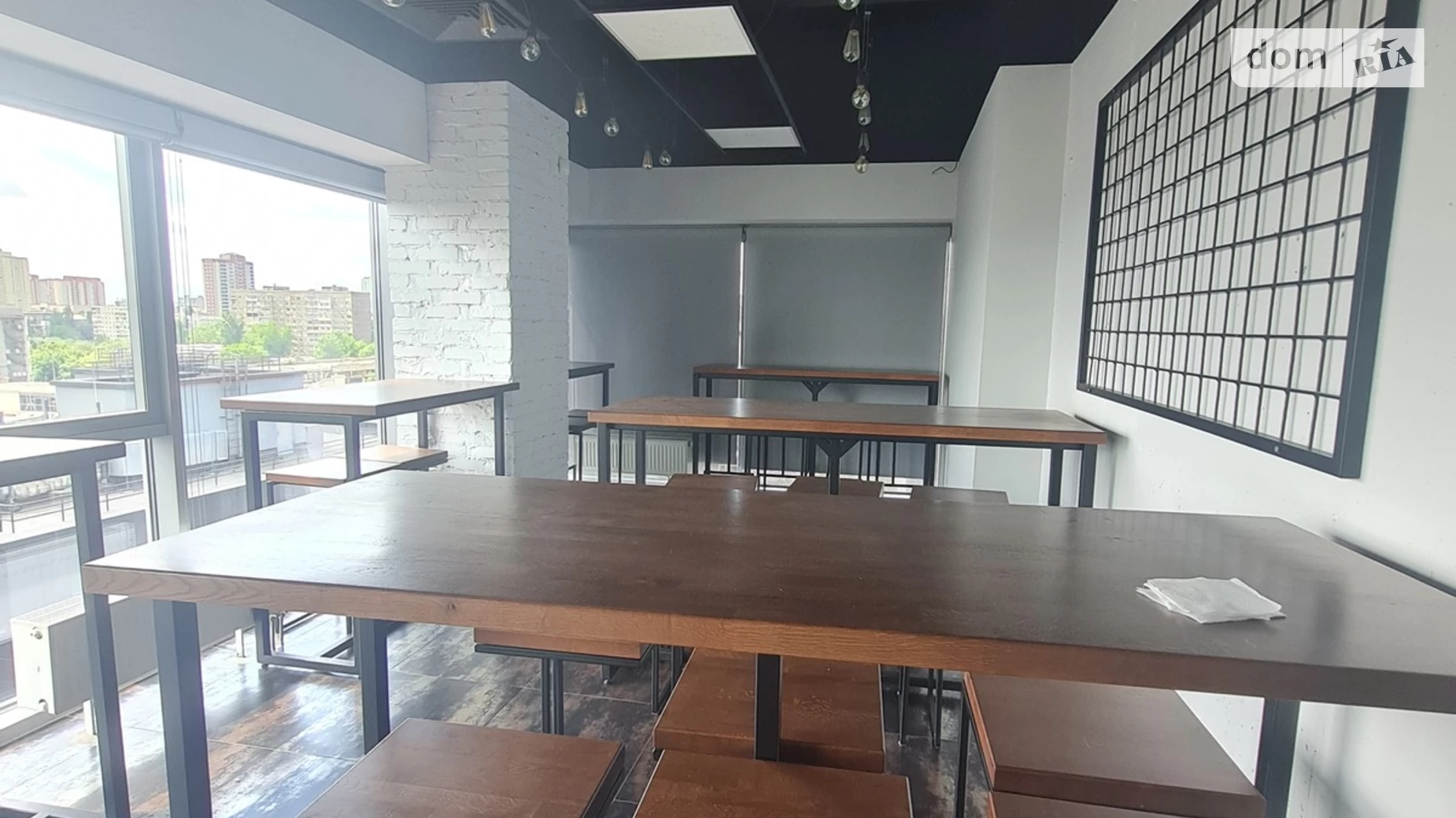 Сдается в аренду офис 2100 кв. м в бизнес-центре, цена: 25200 $ - фото 4