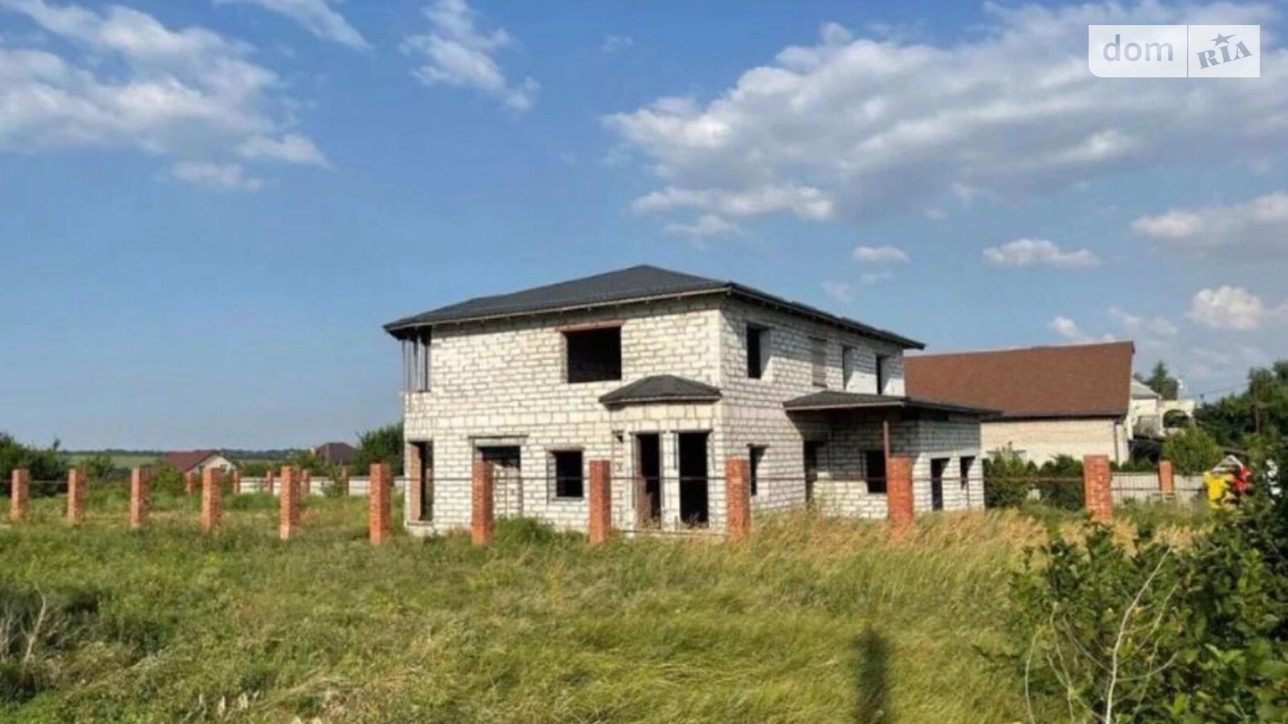 Продається будинок 2 поверховий 300 кв. м з каміном, цена: 45000 $ - фото 2