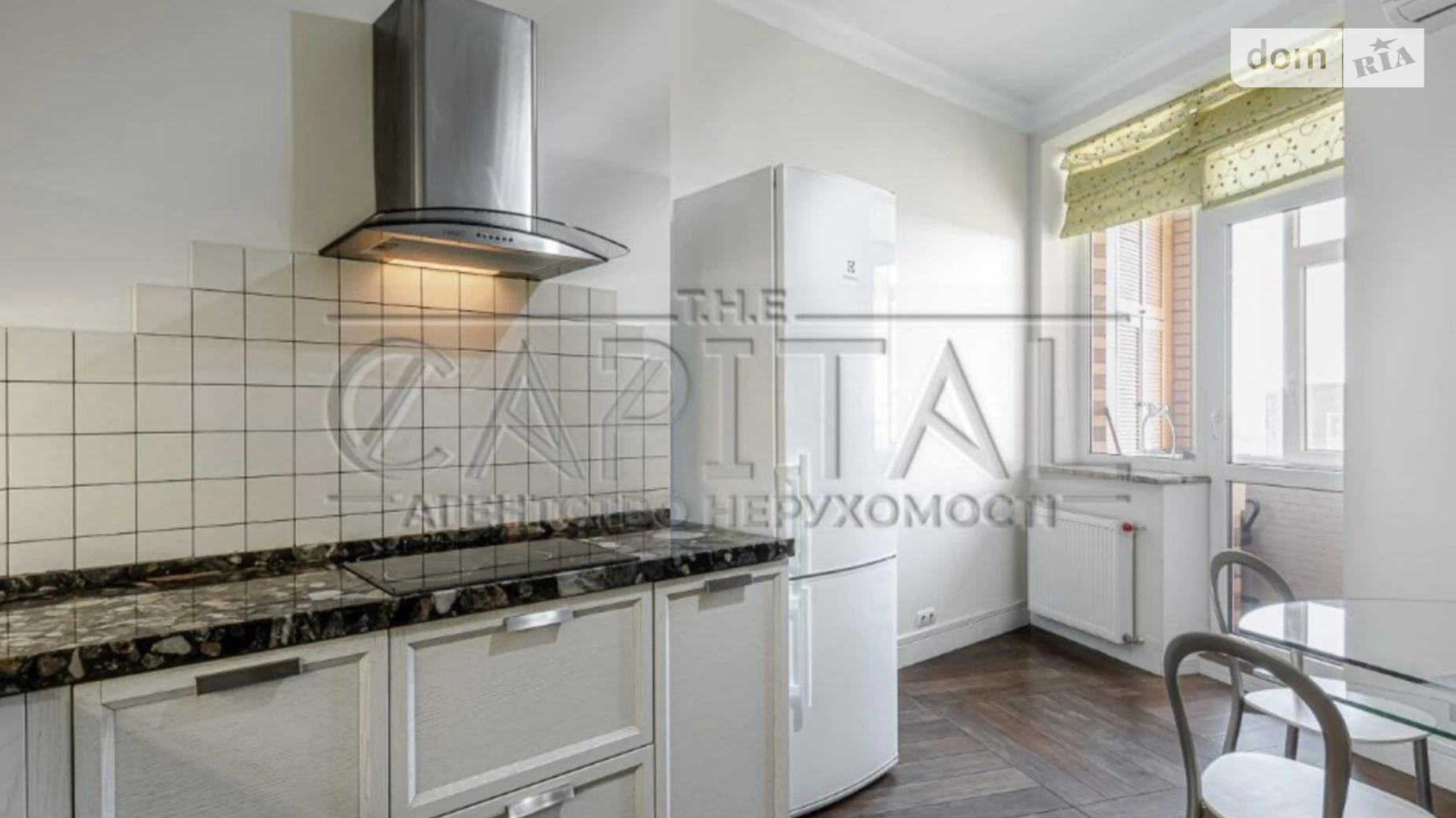 Продается 3-комнатная квартира 128 кв. м в Киеве, ул. Старонаводницкая