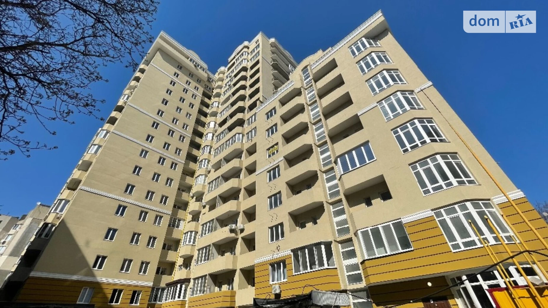 Продается 2-комнатная квартира 56.5 кв. м в Одессе, ул. Солнечная