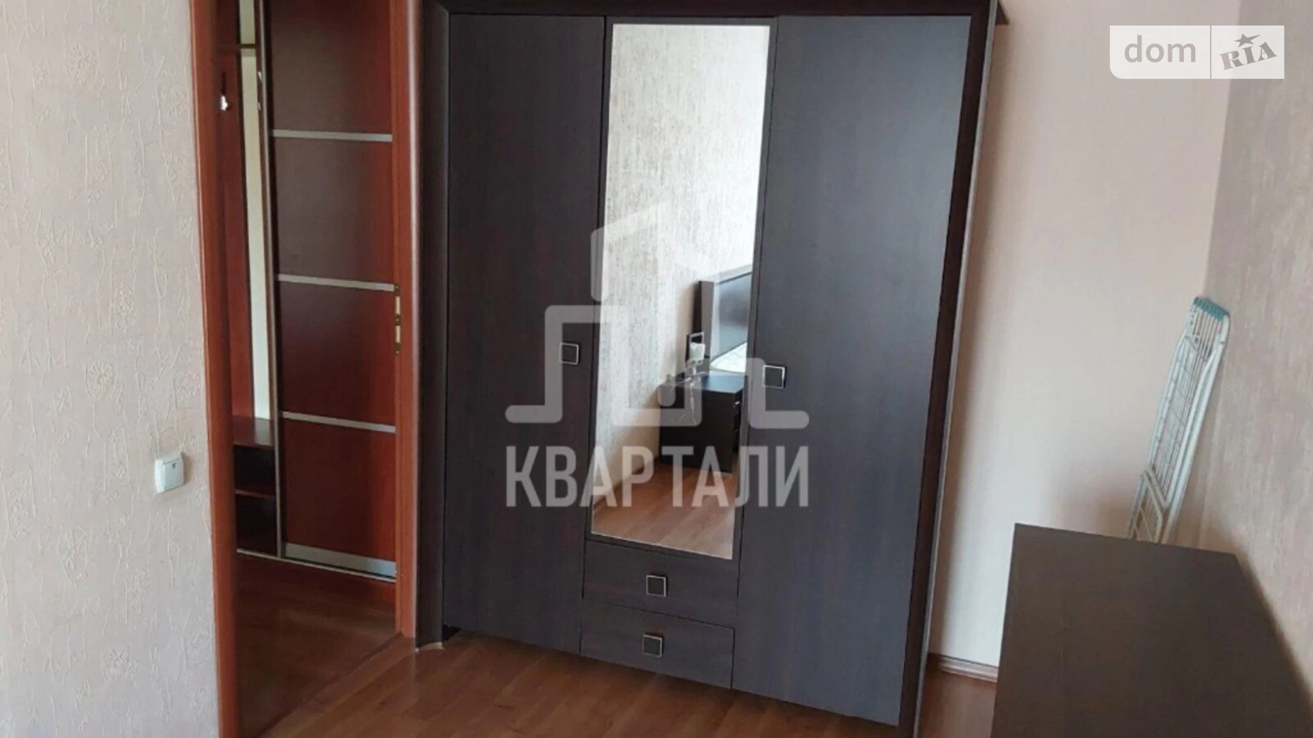 Продается 2-комнатная квартира 43 кв. м в Киеве, ул. Деревлянская(Якира), 21А - фото 4