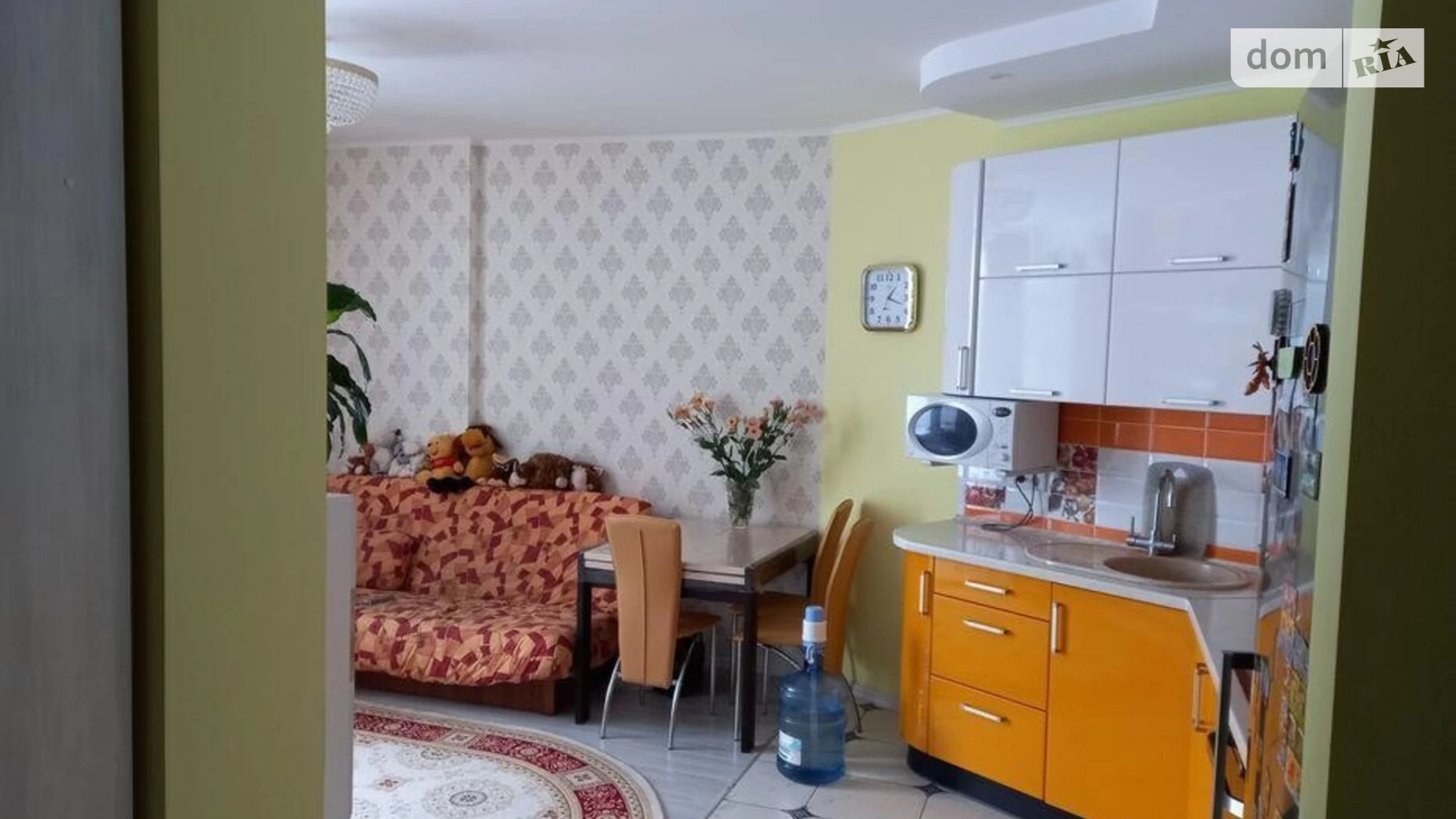 Продается 2-комнатная квартира 43 кв. м в Киеве, ул. Михаила Донца, 2А