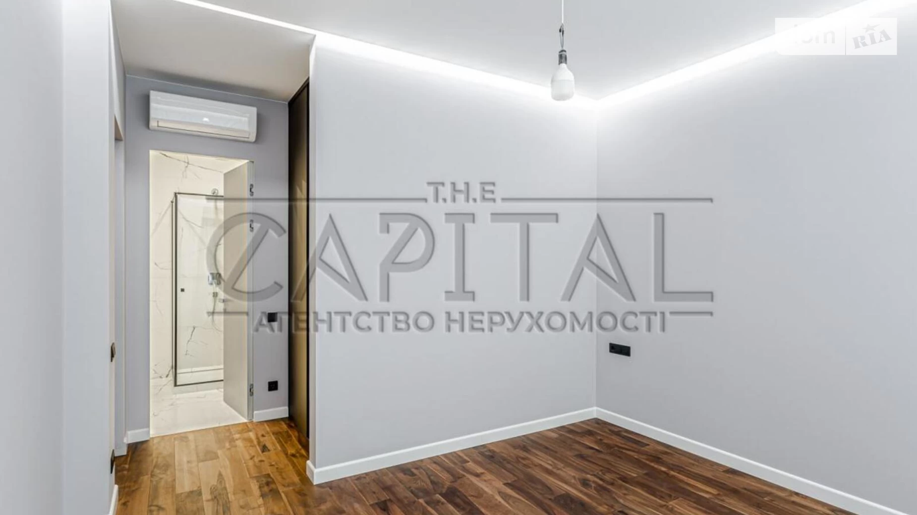 Продается 4-комнатная квартира 161 кв. м в Киеве, ул. Саперное Поле, 5А