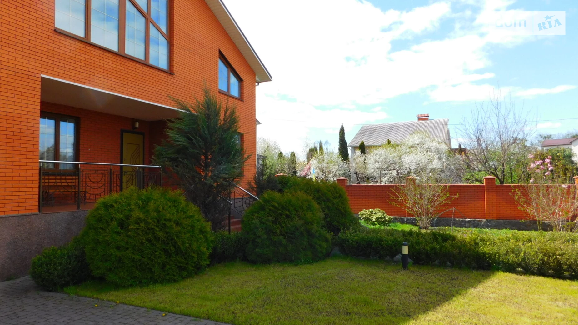 Продается дом на 2 этажа 428.9 кв. м с верандой, цена: 350000 $ - фото 5
