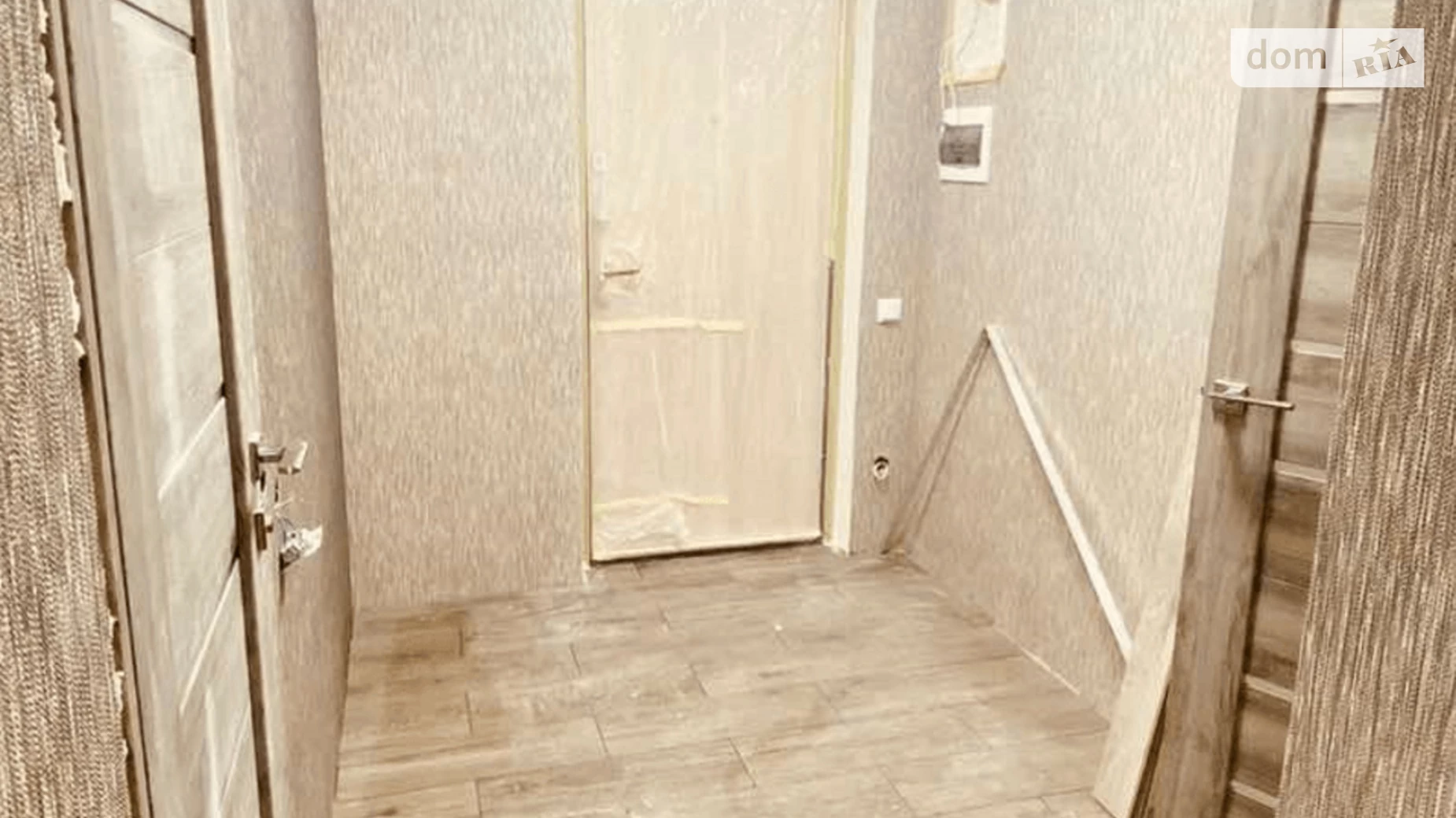 Продается 1-комнатная квартира 42 кв. м в Харькове, ул. Качановская, 17