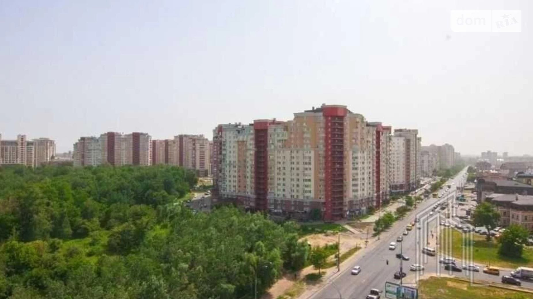 Продается 1-комнатная квартира 52 кв. м в Киеве, ул. Михаила Максимовича, 32