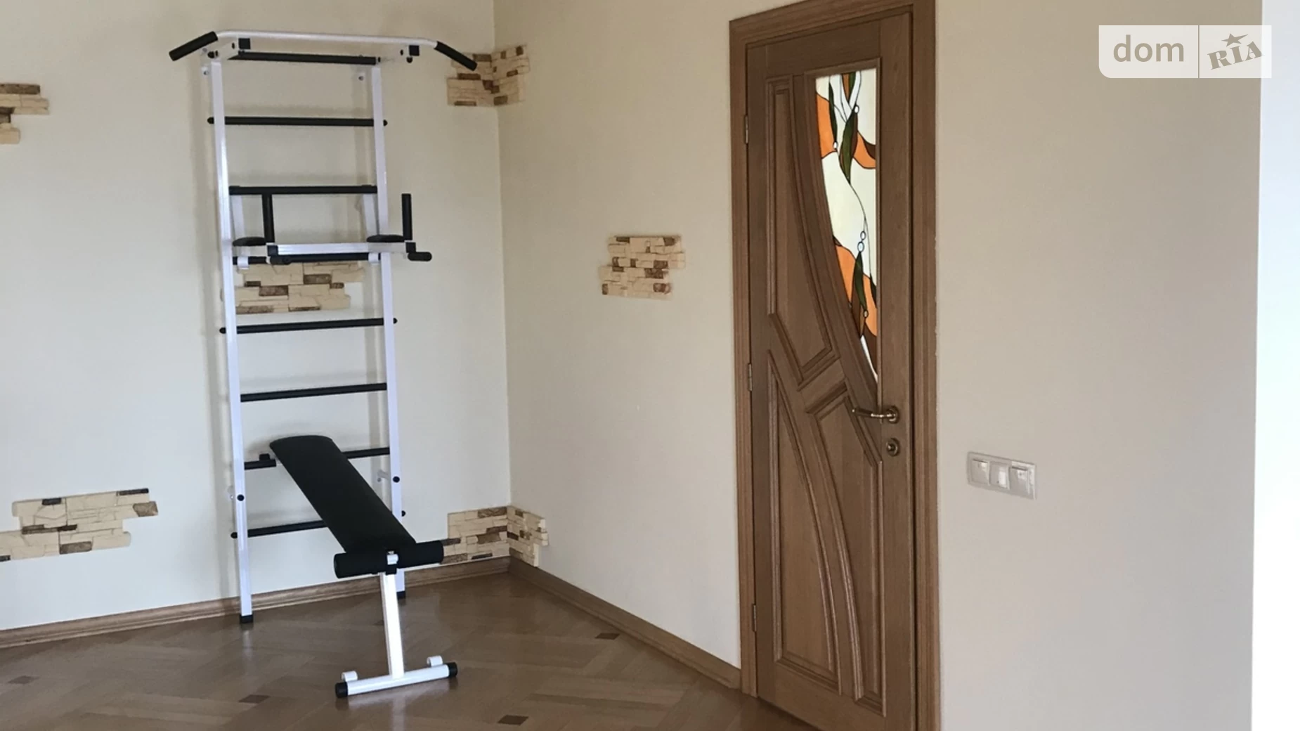 Продается дом на 3 этажа 230 кв. м с мебелью, цена: 250000 $ - фото 3