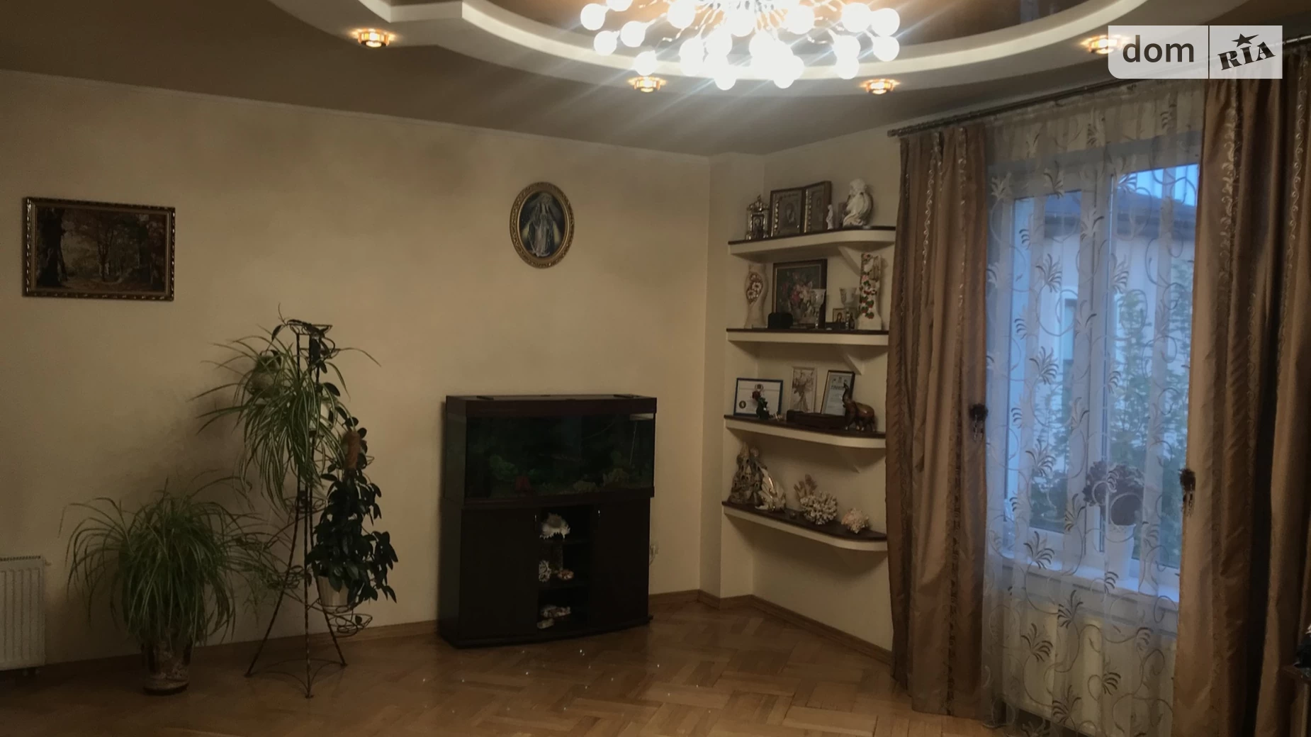 Продается дом на 3 этажа 230 кв. м с мебелью, цена: 250000 $ - фото 5