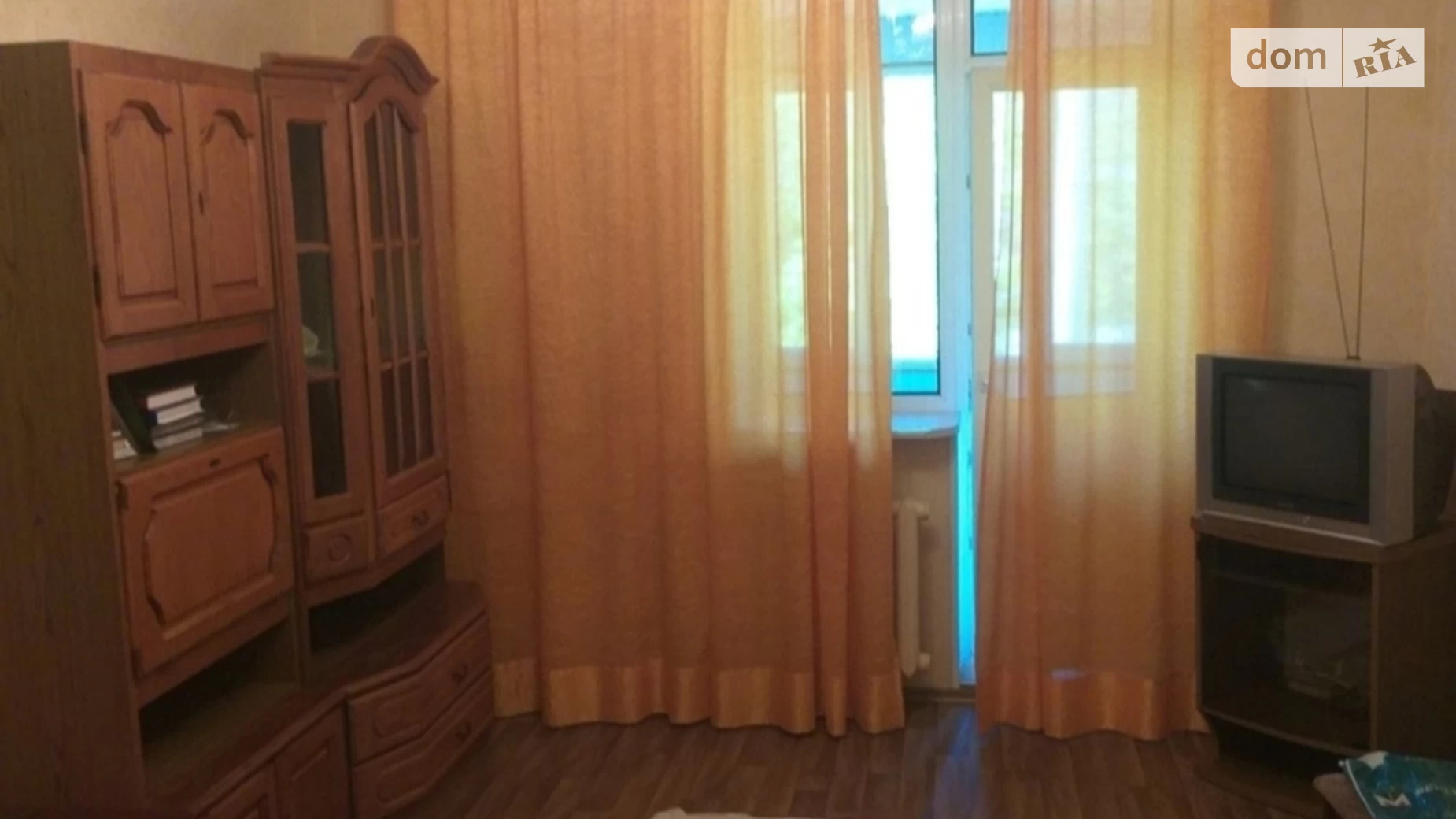 Продается 2-комнатная квартира 54 кв. м в Черноморске, ул. Корабельная