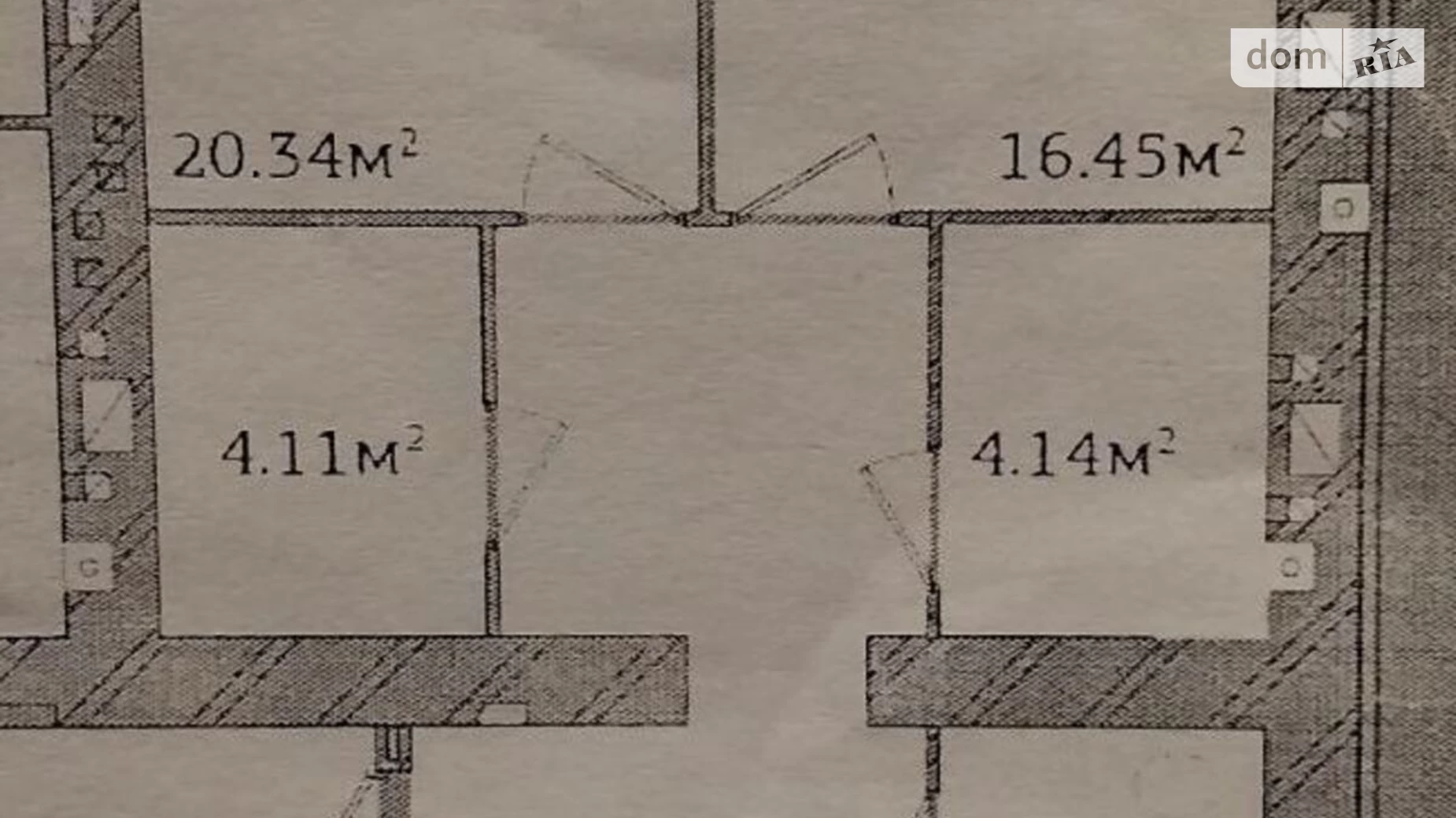 Продається 2-кімнатна квартира 75 кв. м у Житомирі, просп. Миру, 1А