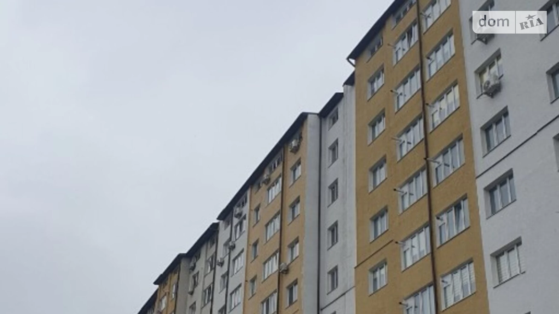 Продается 1-комнатная квартира 49 кв. м в Ивано-Франковске, ул. Галицкая - фото 2