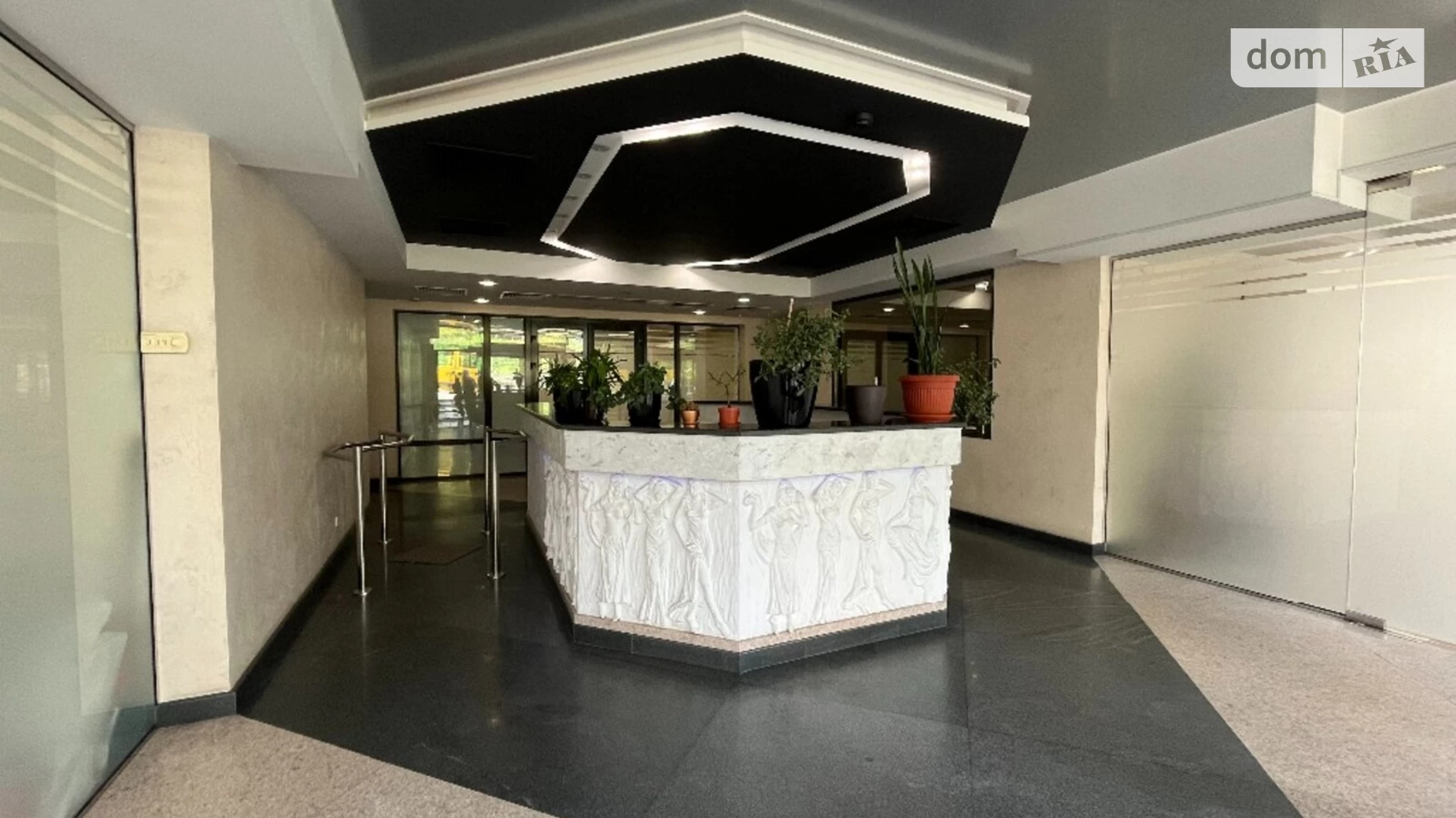 Сдается в аренду офис 262 кв. м в бизнес-центре, цена: 2358 $ - фото 3