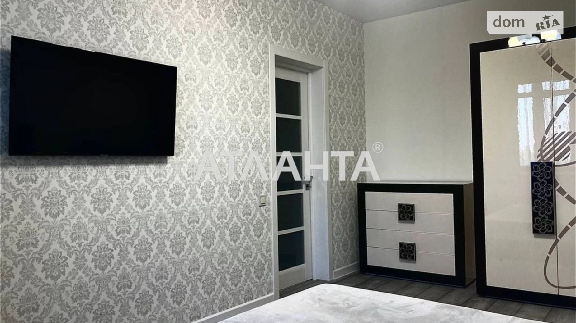 Продається 2-кімнатна квартира 62 кв. м у Одесі, вул. Басейна, 6А