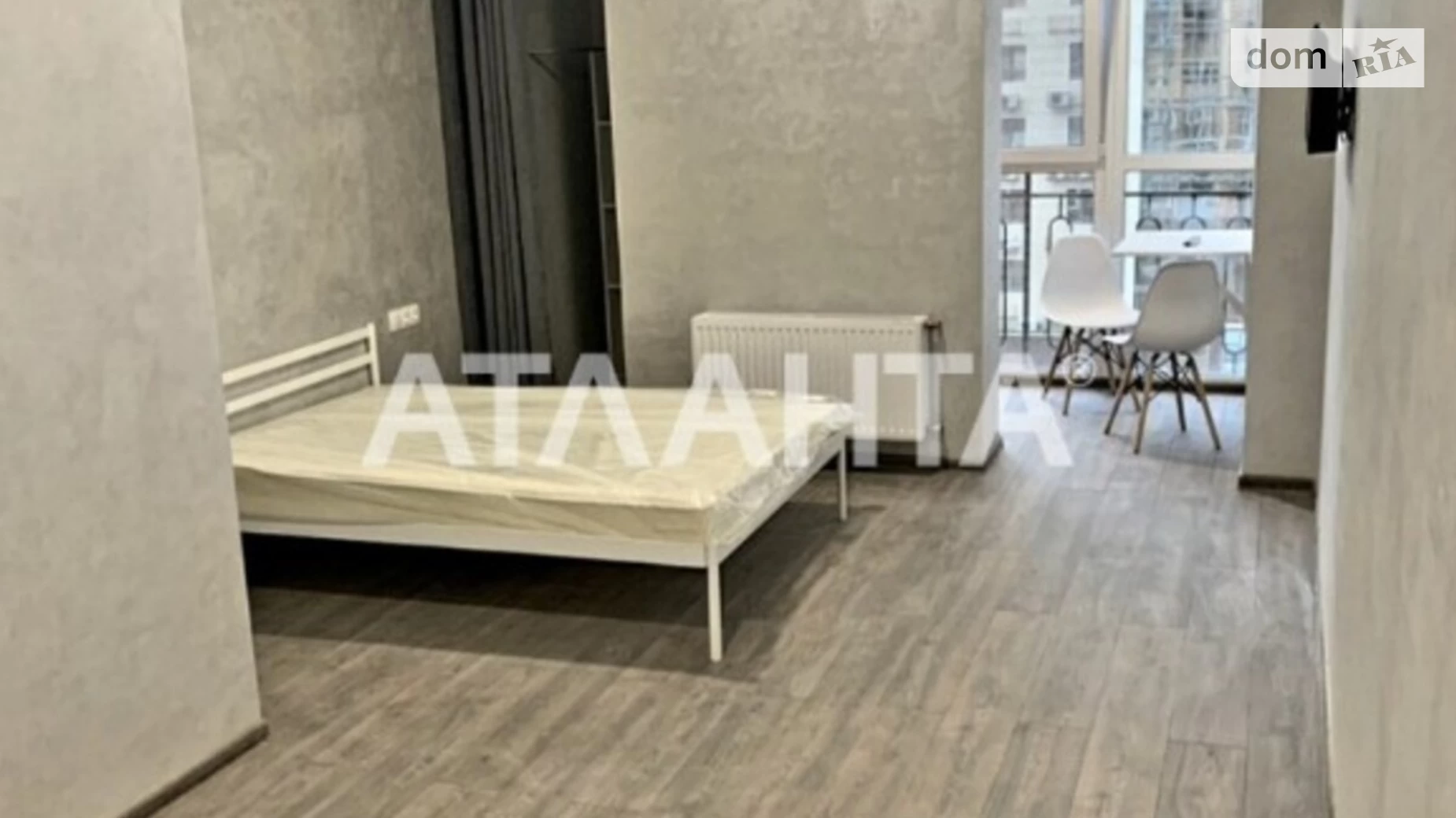 Продается 1-комнатная квартира 27 кв. м в Одессе, плато Гагаринское