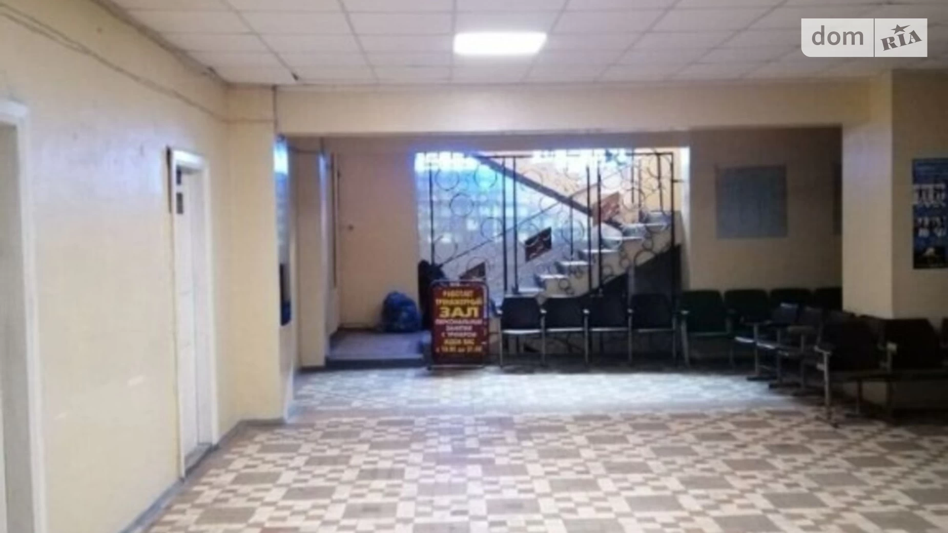 Сдается в аренду объект сферы услуг 528 кв. м в 3-этажном здании, цена: 52800 грн - фото 3