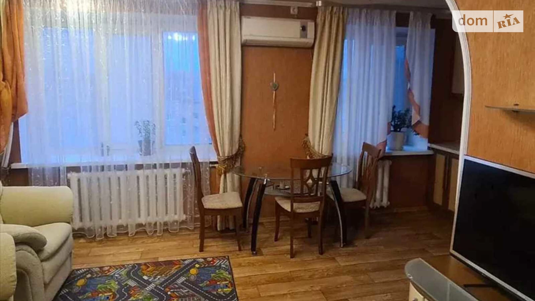 Продается 2-комнатная квартира 48 кв. м в Полтаве, вул. Панянка