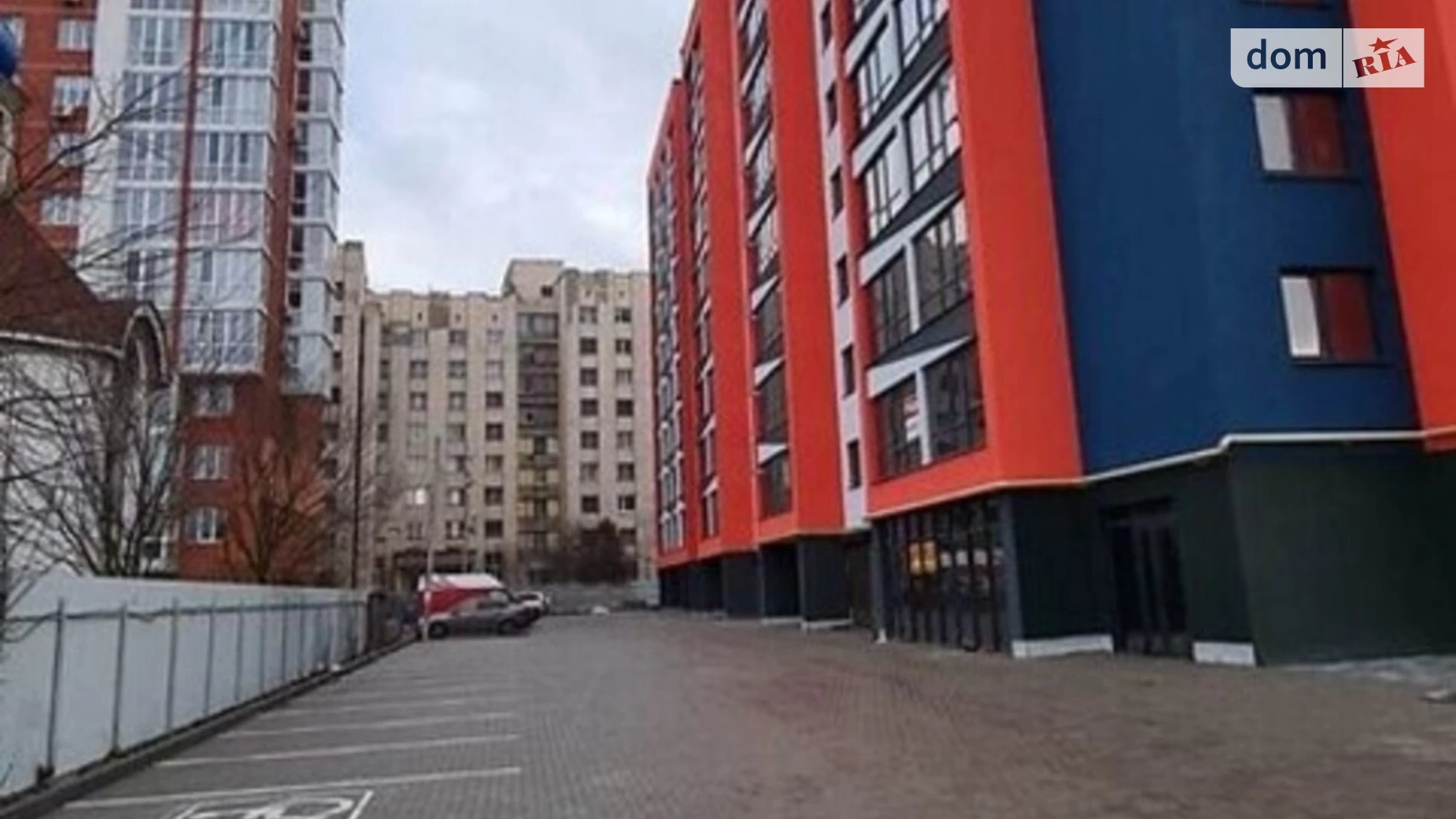 Продается 2-комнатная квартира 70 кв. м в Хмельницком, ул. Проскуровского Подполья - фото 2