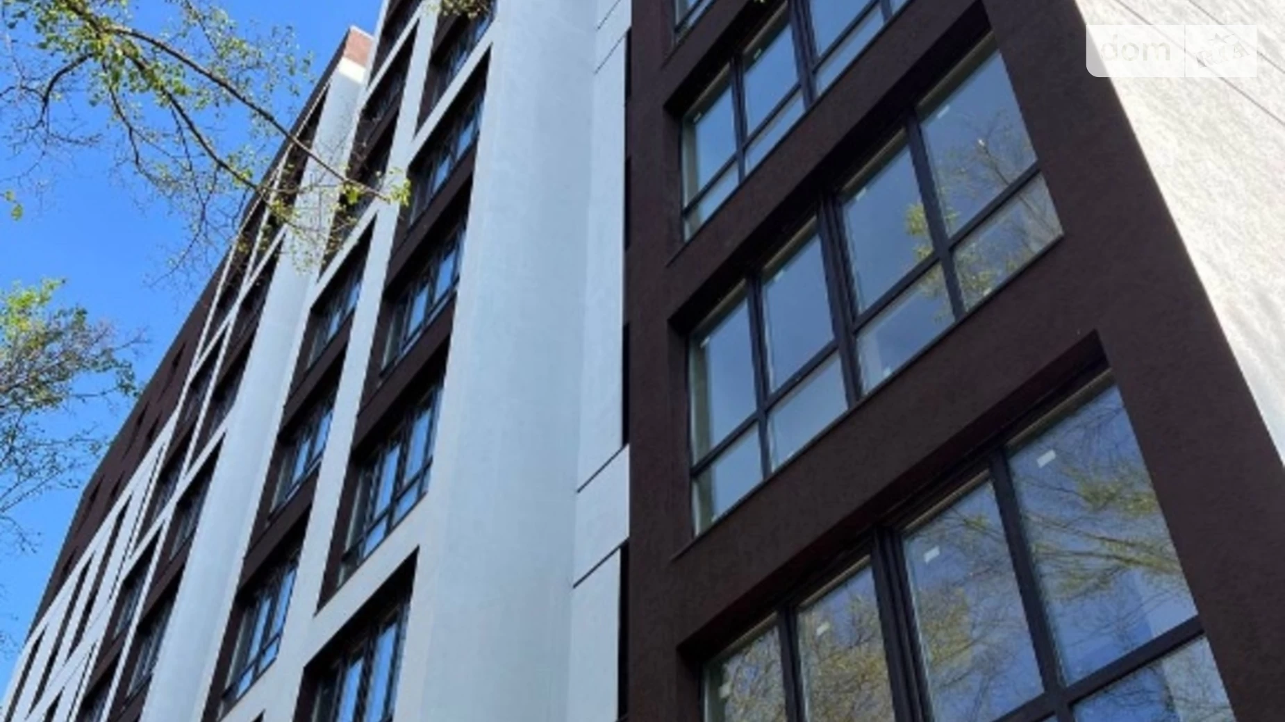 Продается 2-комнатная квартира 55 кв. м в Ивано-Франковске, ул. Данила Короля - фото 2