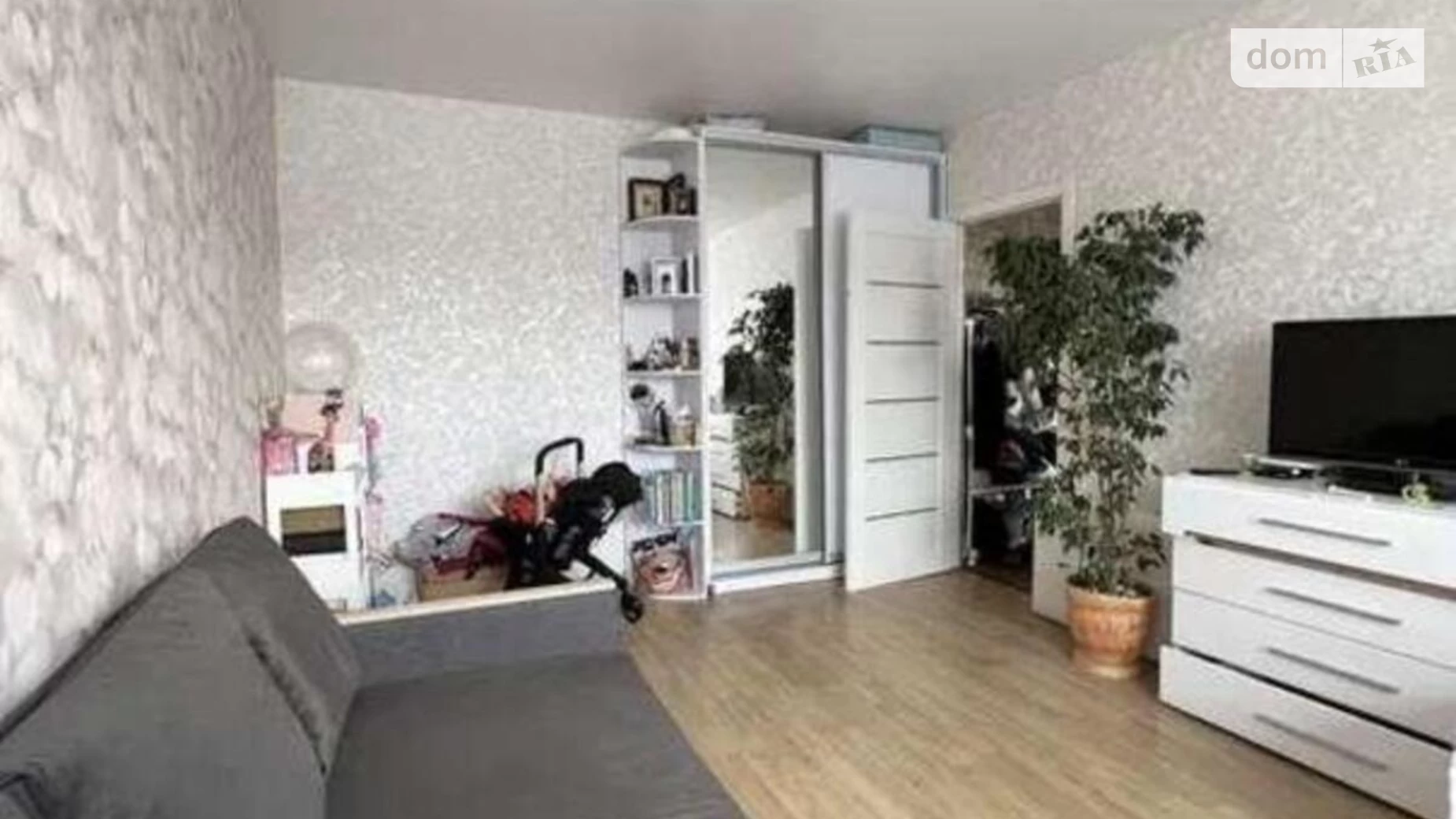 Продается 1-комнатная квартира 37 кв. м в Киеве, ул. Докии Гуменной(Юрия Смолича), 6 - фото 4