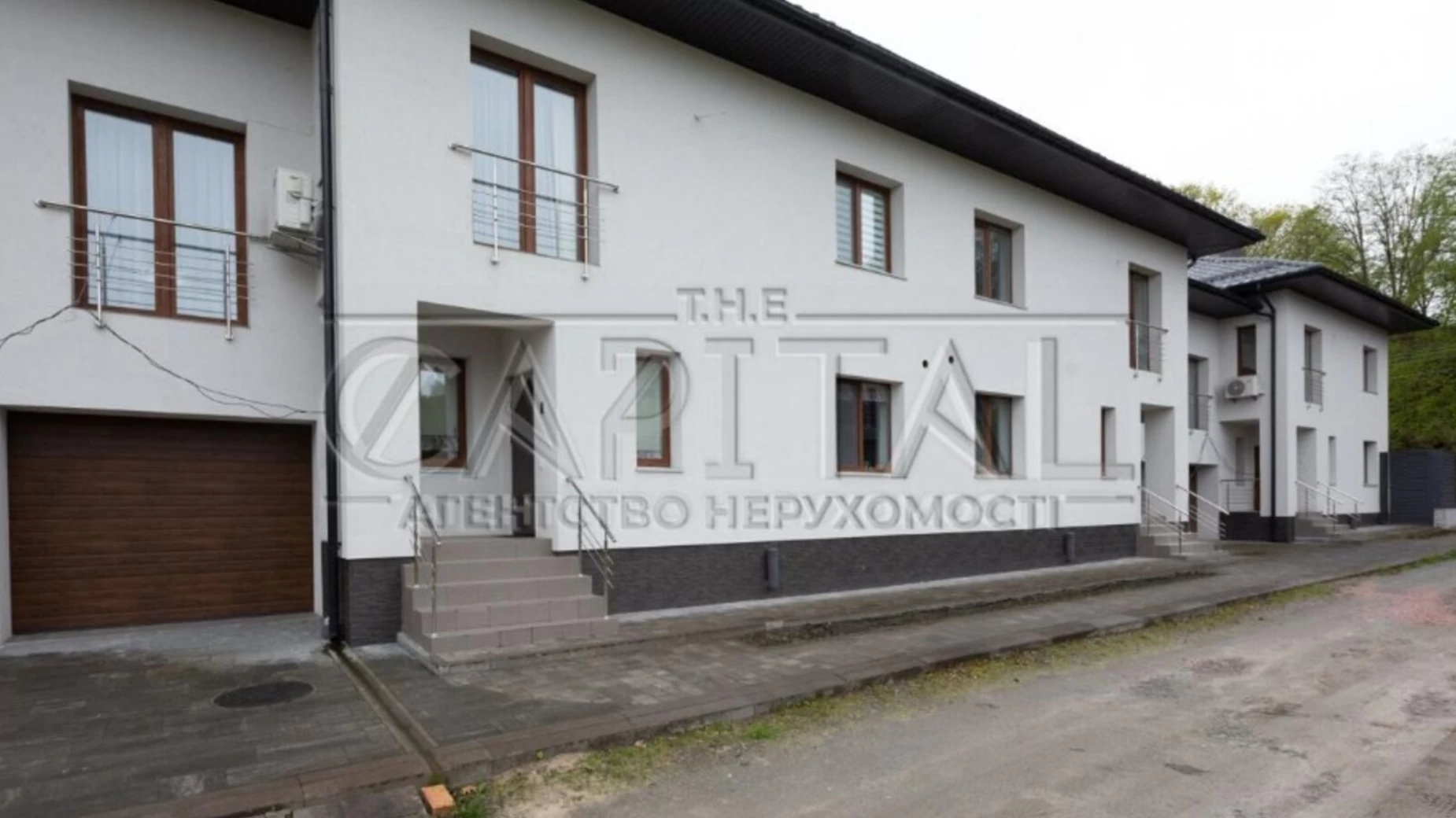 Продается дом на 3 этажа 185 кв. м с камином, цена: 190000 $ - фото 2