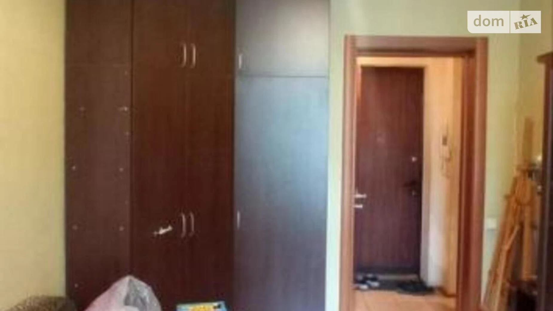 Продается 3-комнатная квартира 74 кв. м в Киеве, ул. Павла Загребельного(Николая Раевского), 28