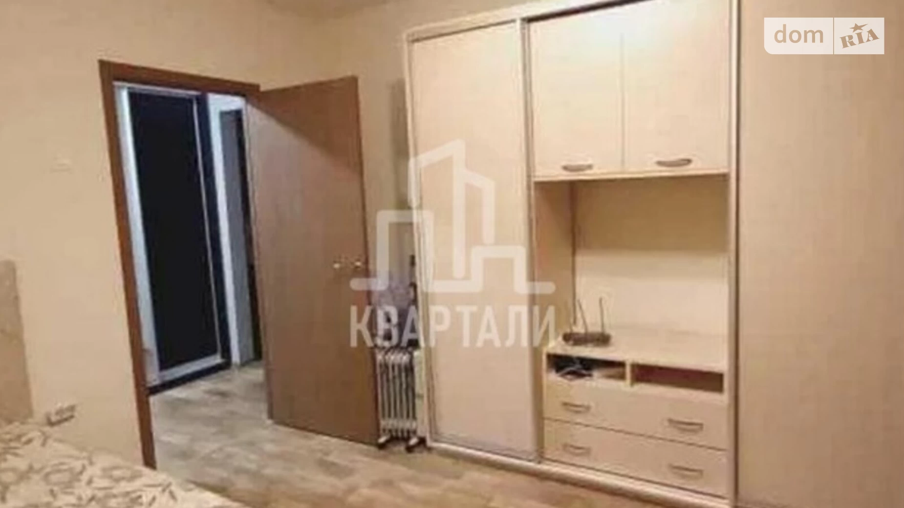 Продается 2-комнатная квартира 51 кв. м в Киеве, просп. Европейского Союза(Правды), 35А