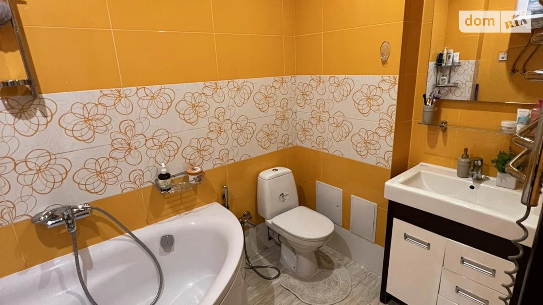 Продається 2-кімнатна квартира 68.5 кв. м у Одесі, вул. Академіка Сахарова, 36 - фото 4