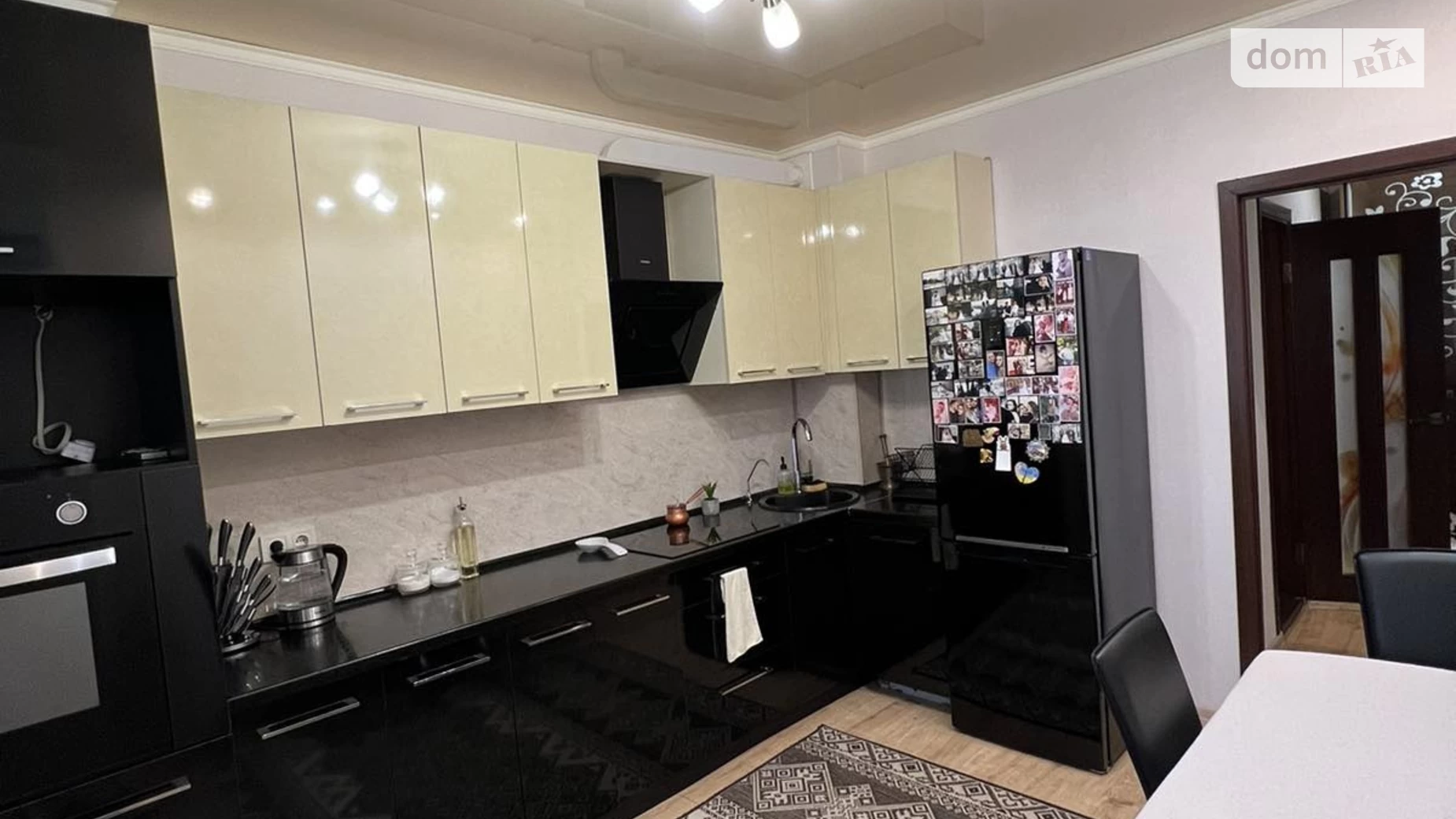 Продается 2-комнатная квартира 70 кв. м в Одессе, ул. Академика Сахарова, 36 - фото 2