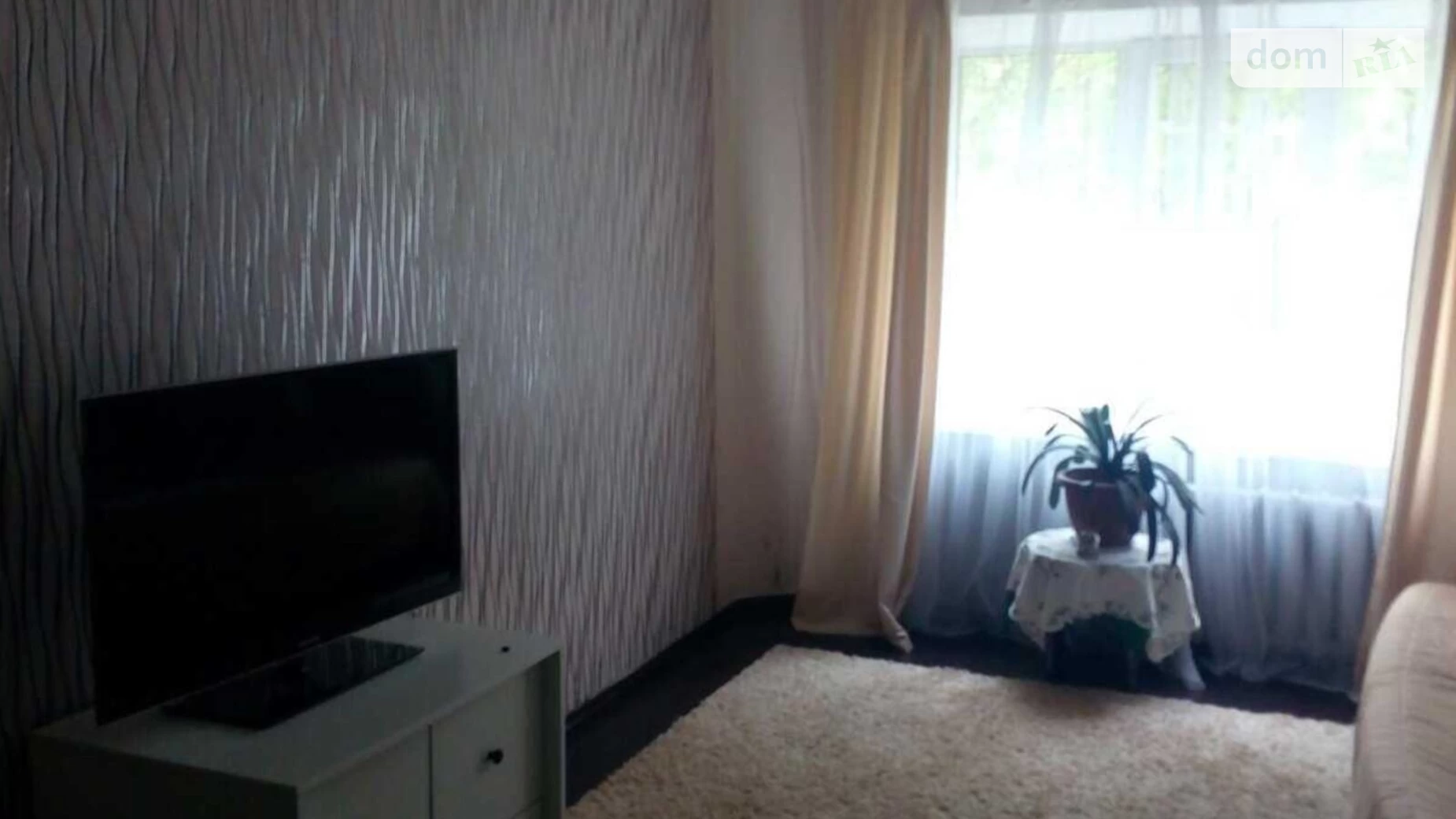 Продается 3-комнатная квартира 72 кв. м в Хмельницком, ул. Степана Бандеры