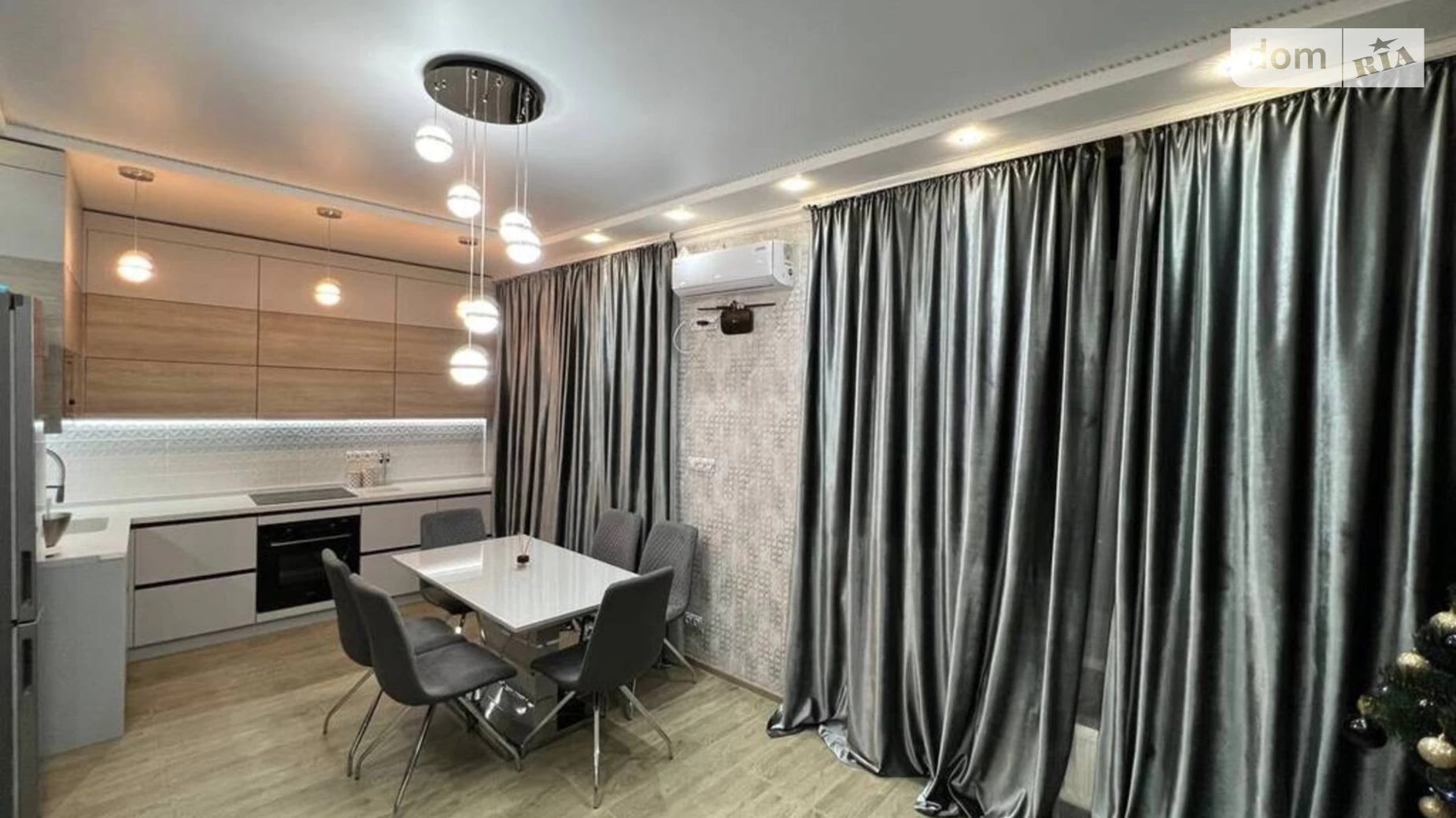 Продается 1-комнатная квартира 41 кв. м в Одессе, ул. Каманина, 16А - фото 3
