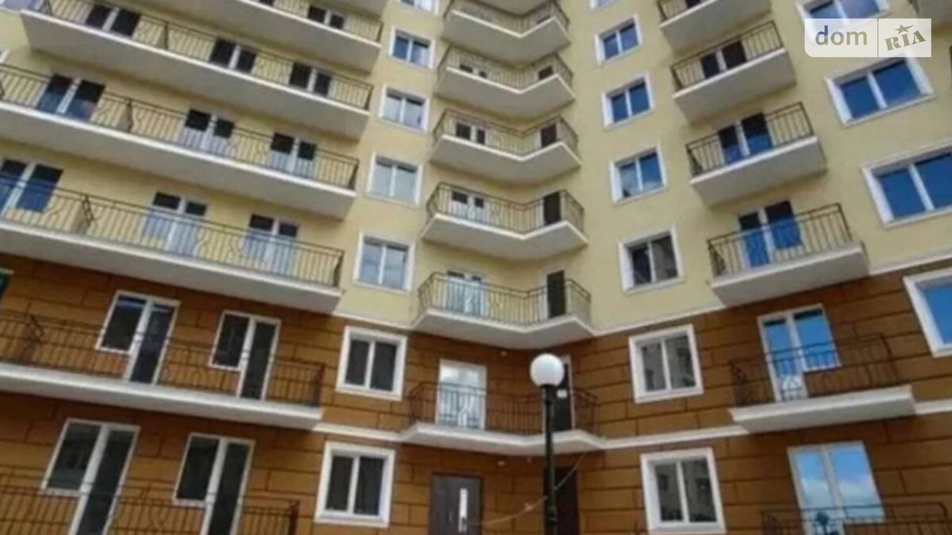Продається 1-кімнатна квартира 35 кв. м у Одесі, вул. Люстдорфська дорога