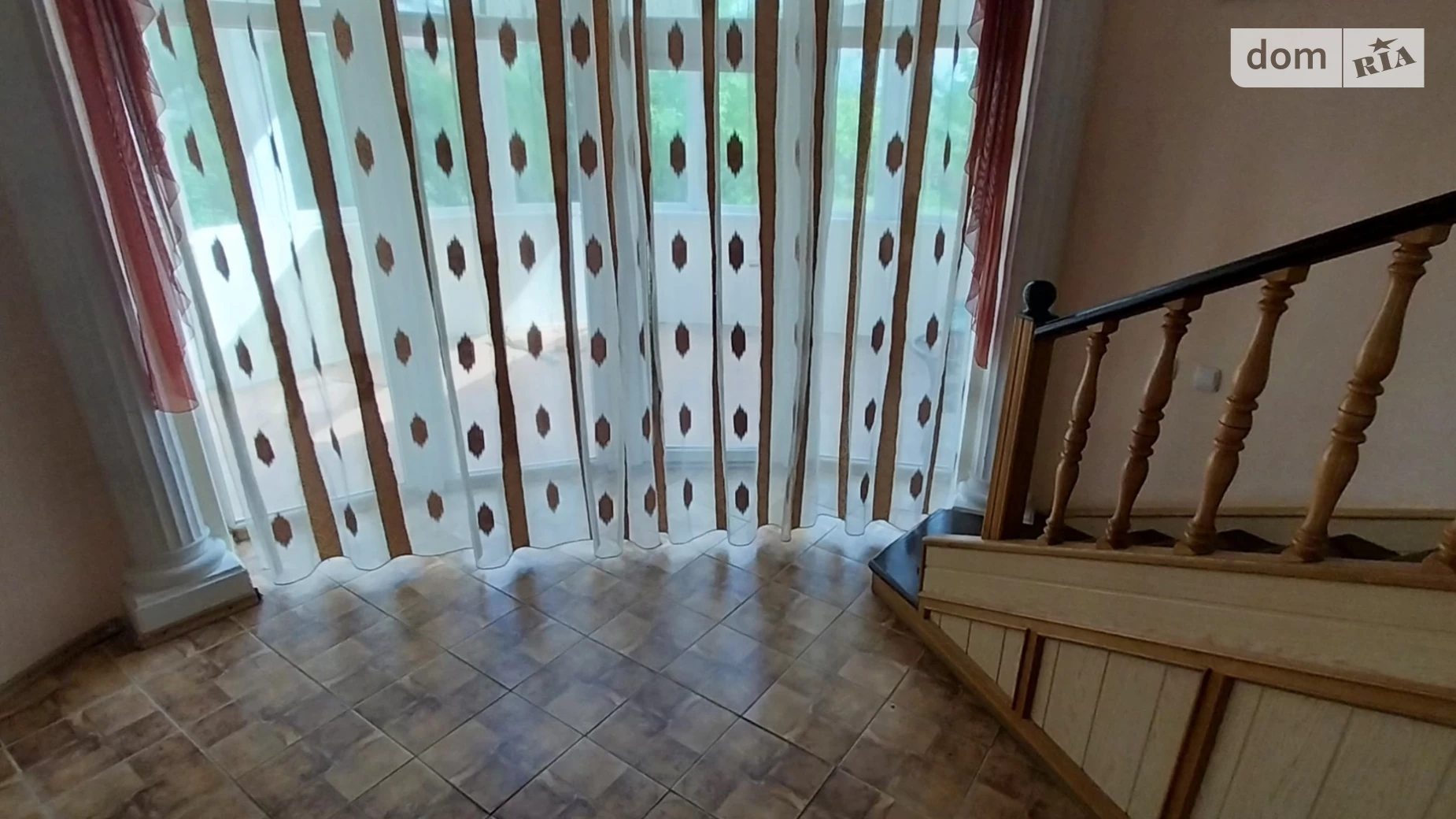 Продается дом на 2 этажа 202 кв. м с камином, цена: 120000 $ - фото 4