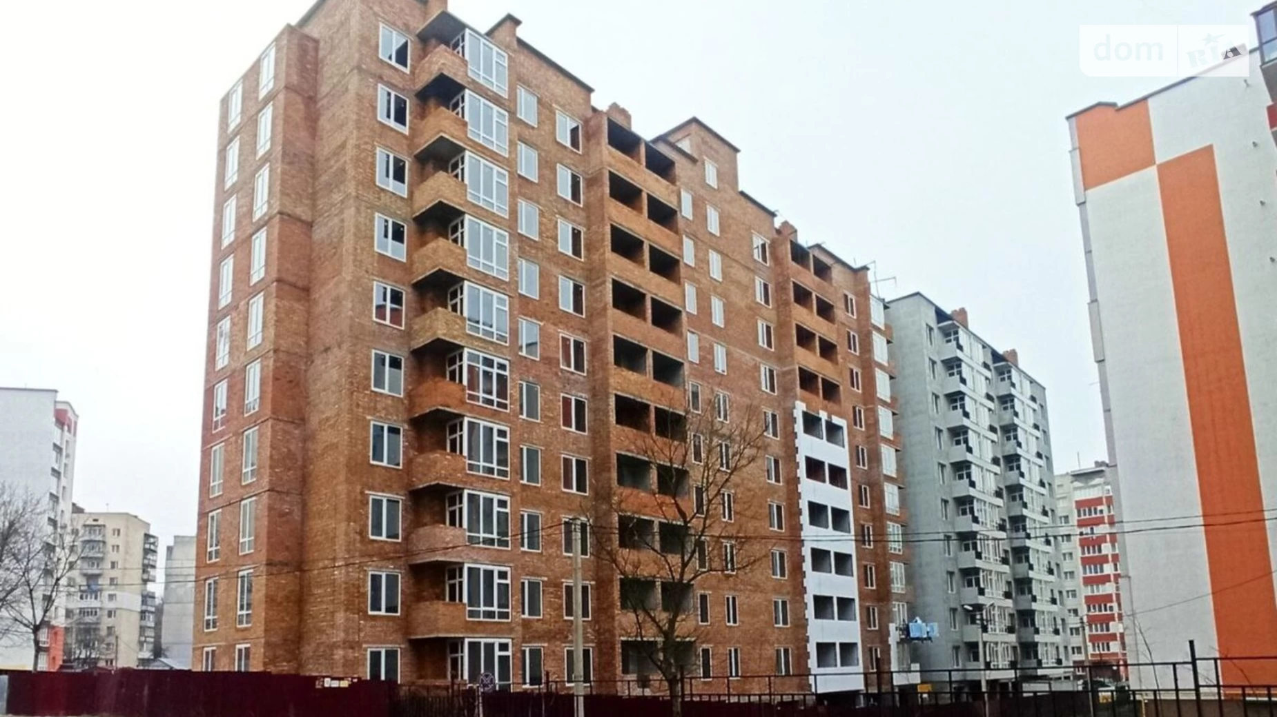 Продается 1-комнатная квартира 32 кв. м в Хмельницком, ул. Институтская