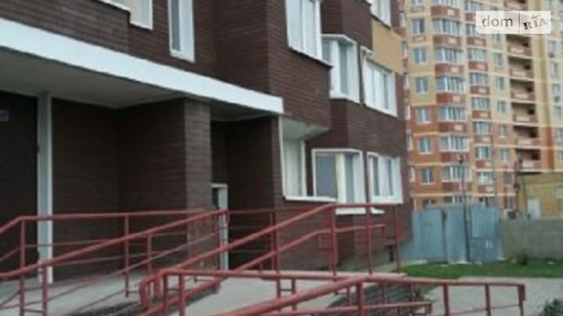 Продается 1-комнатная квартира 25.8 кв. м в Одессе, ул. Паустовского