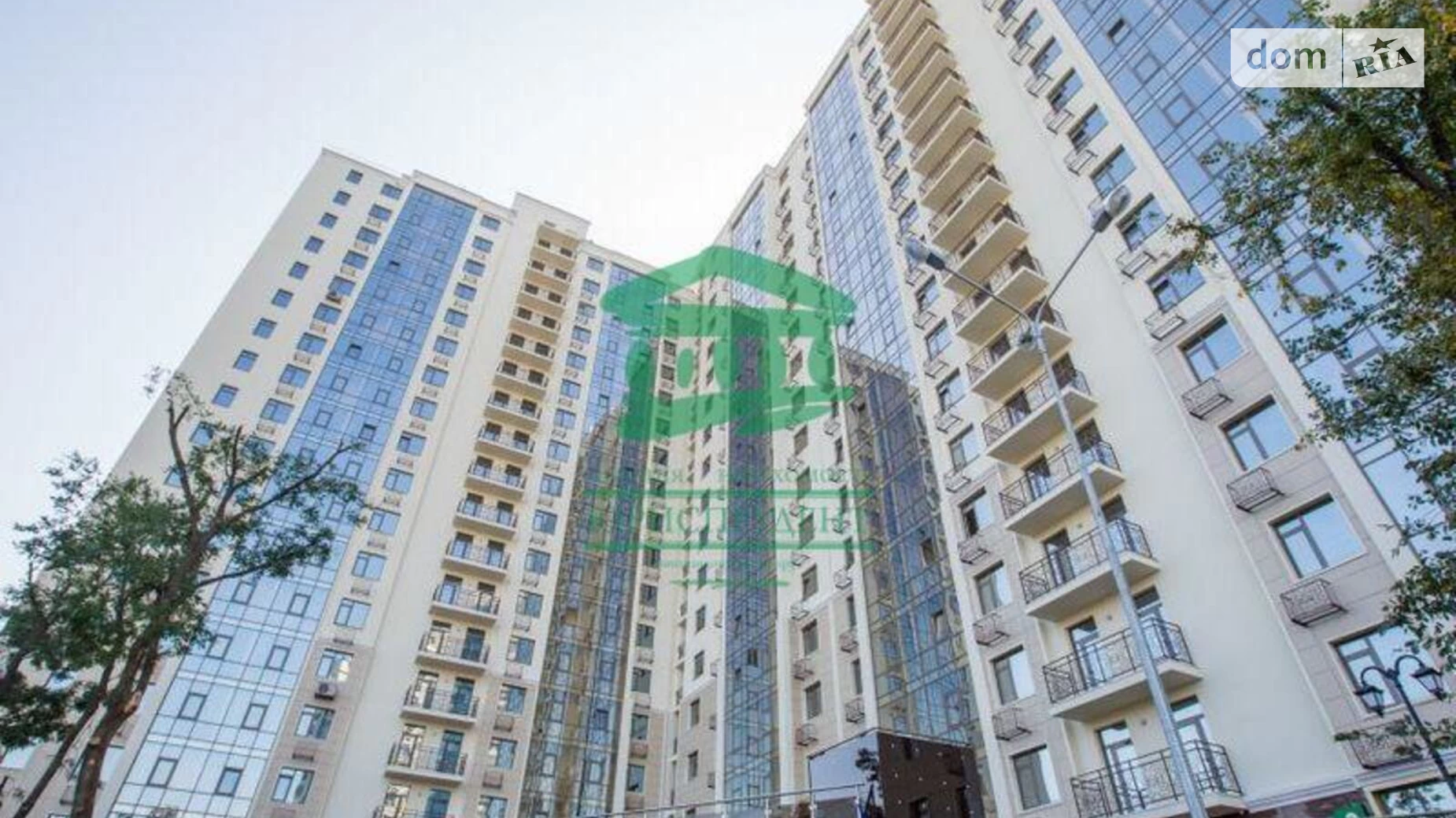 Продається 1-кімнатна квартира 48 кв. м у Одесі, плато Гагарінське
