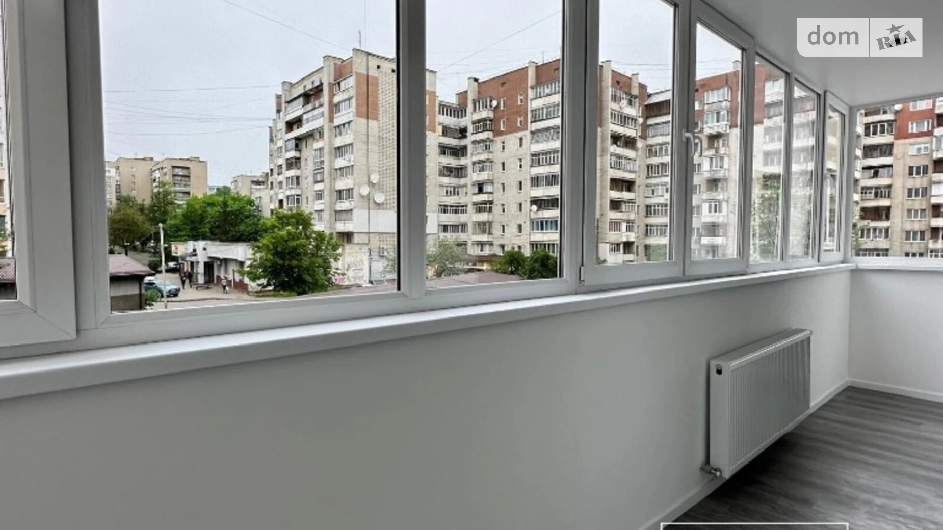 Продается 3-комнатная квартира 84 кв. м в Ивано-Франковске, ул. Пасечная, 15