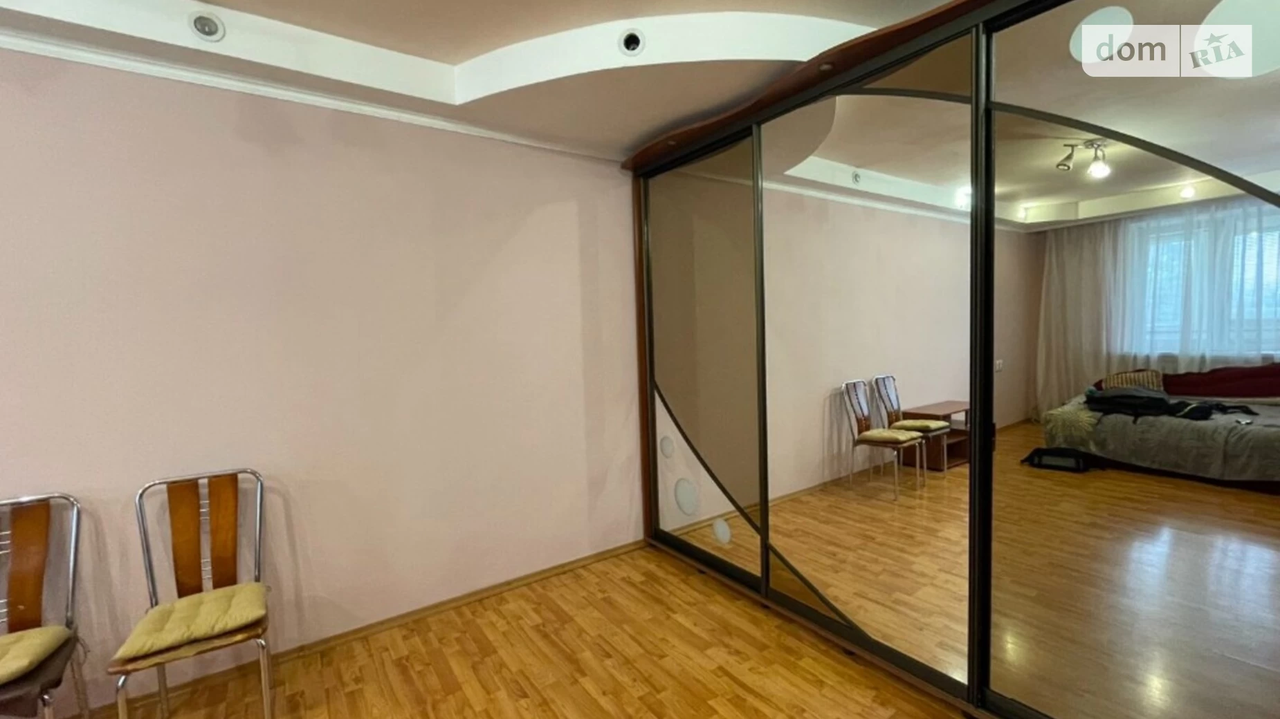 Продается 1-комнатная квартира 37 кв. м в Хмельницком - фото 2