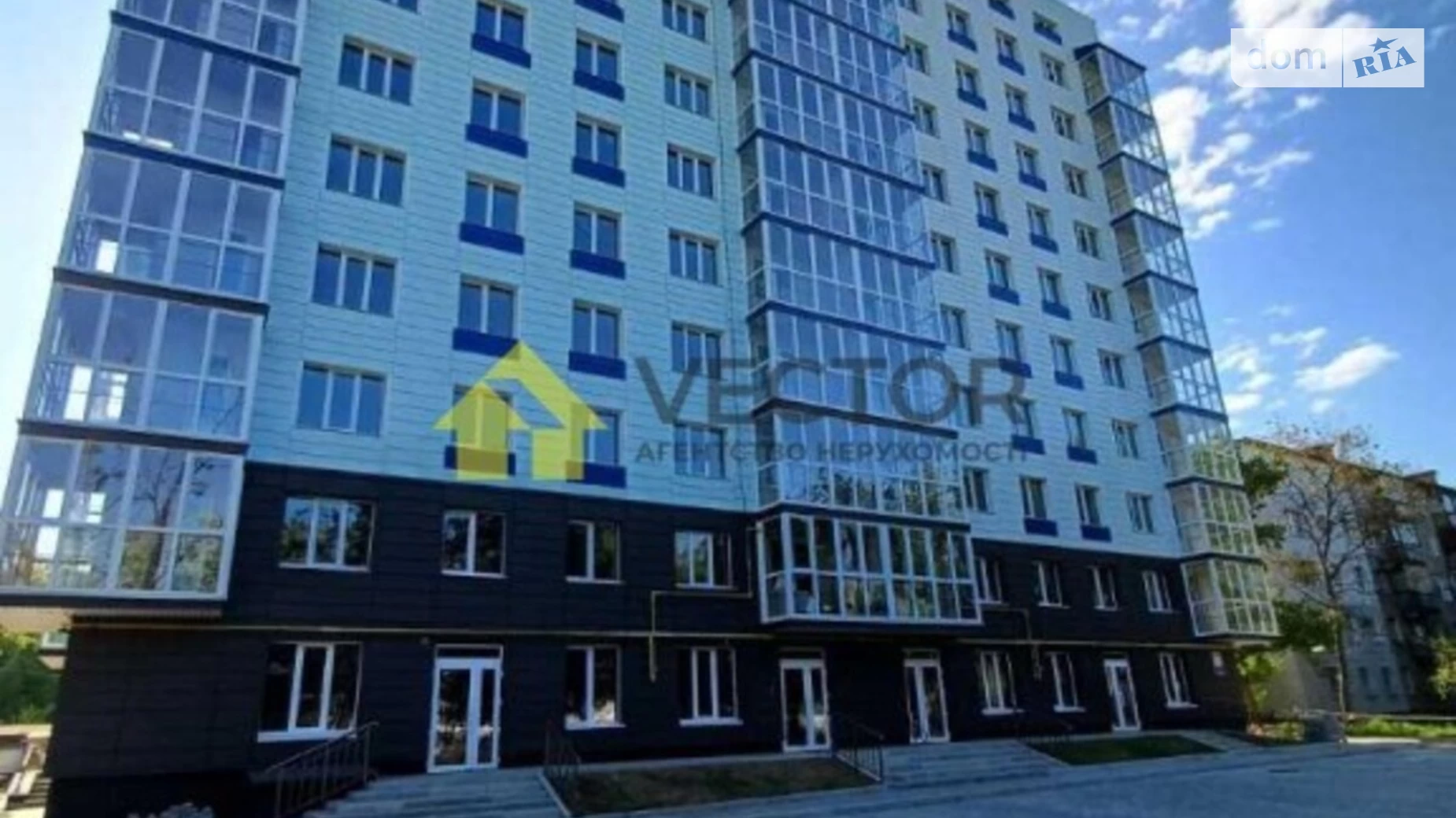 Продается 2-комнатная квартира 51 кв. м в Полтаве, ул. Великотырновская