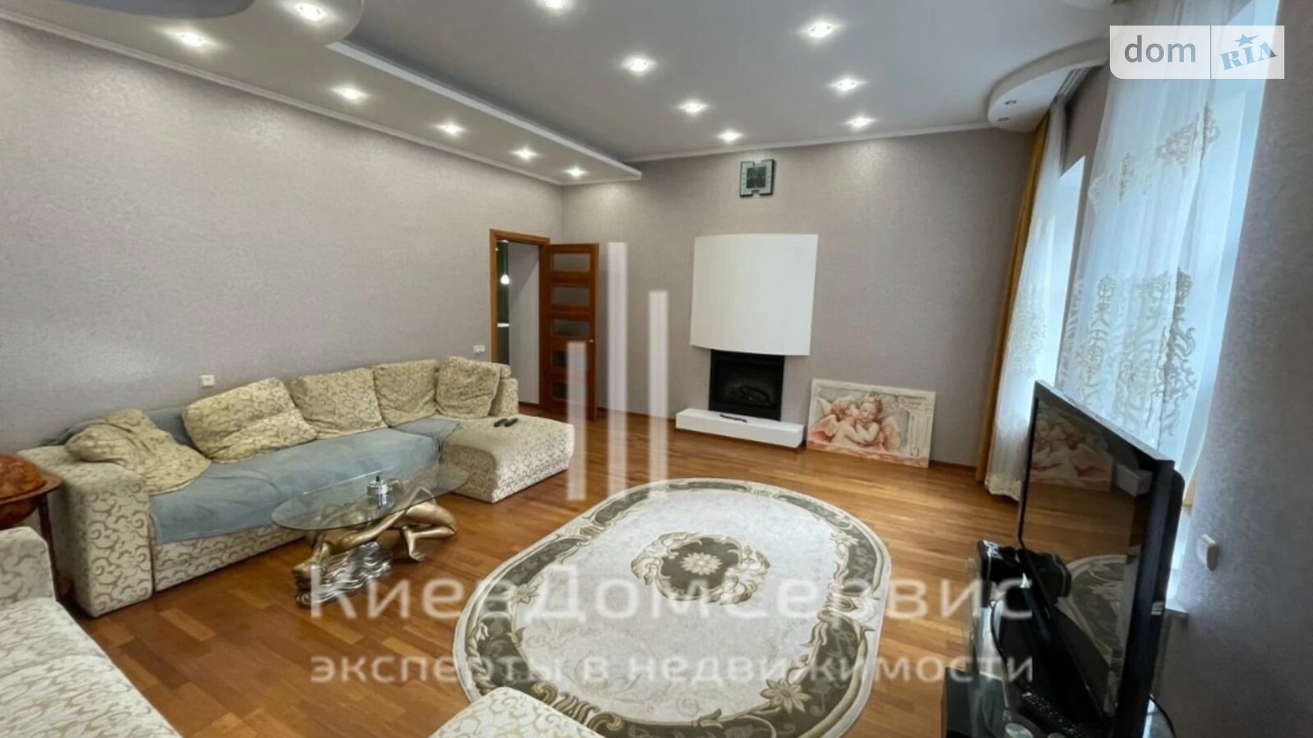 Продается 3-комнатная квартира 91 кв. м в Киеве, ул. Малая Житомирская, 18