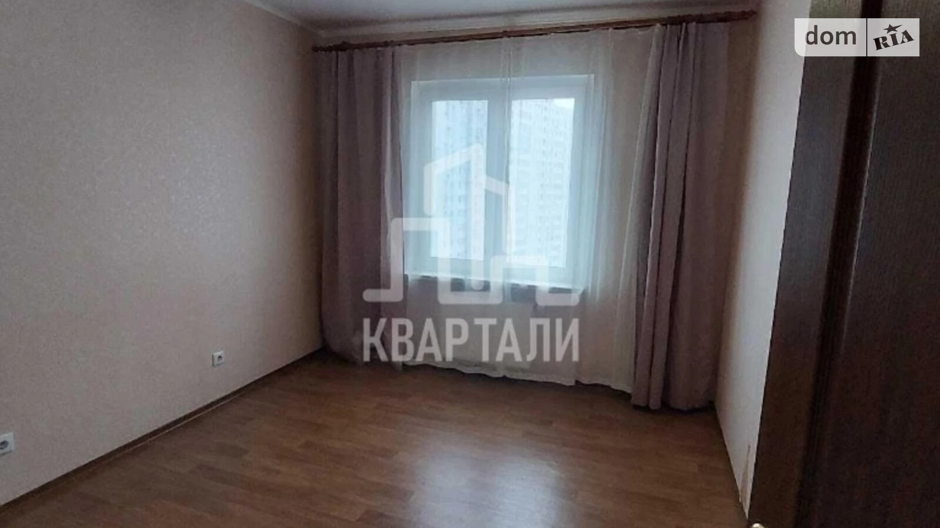 Продается 3-комнатная квартира 82 кв. м в Киеве, ул. Софии Русовой, 1 - фото 3
