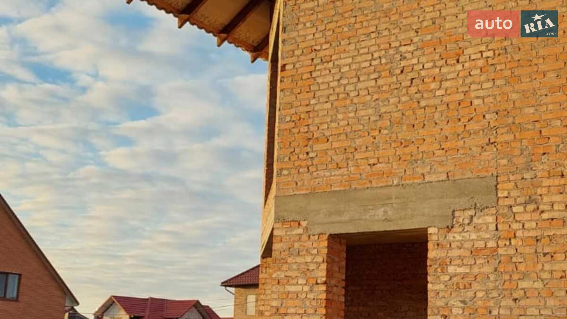 Продається будинок 2 поверховий 300 кв. м з мансардою, цена: 185000 $ - фото 2