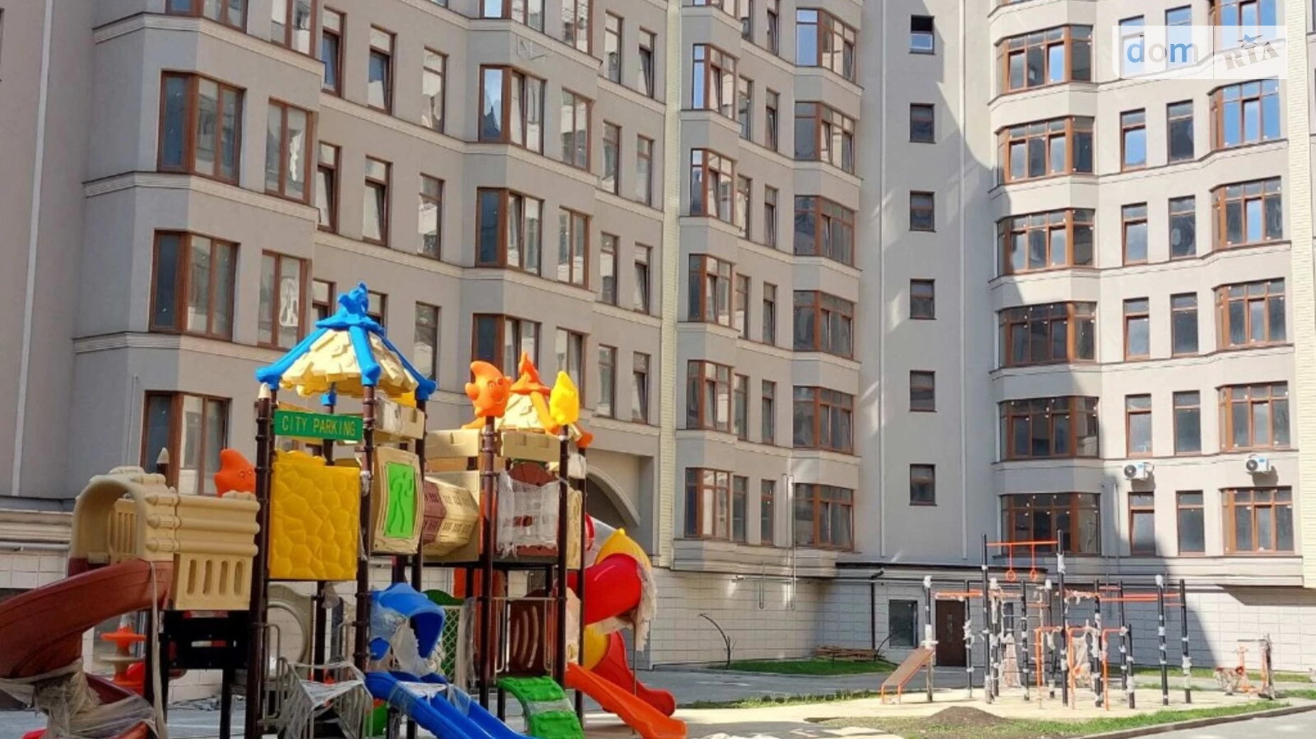 Продается 1-комнатная квартира 47.6 кв. м в Одессе, ул. 10-я Линия Дачи Ковалевского