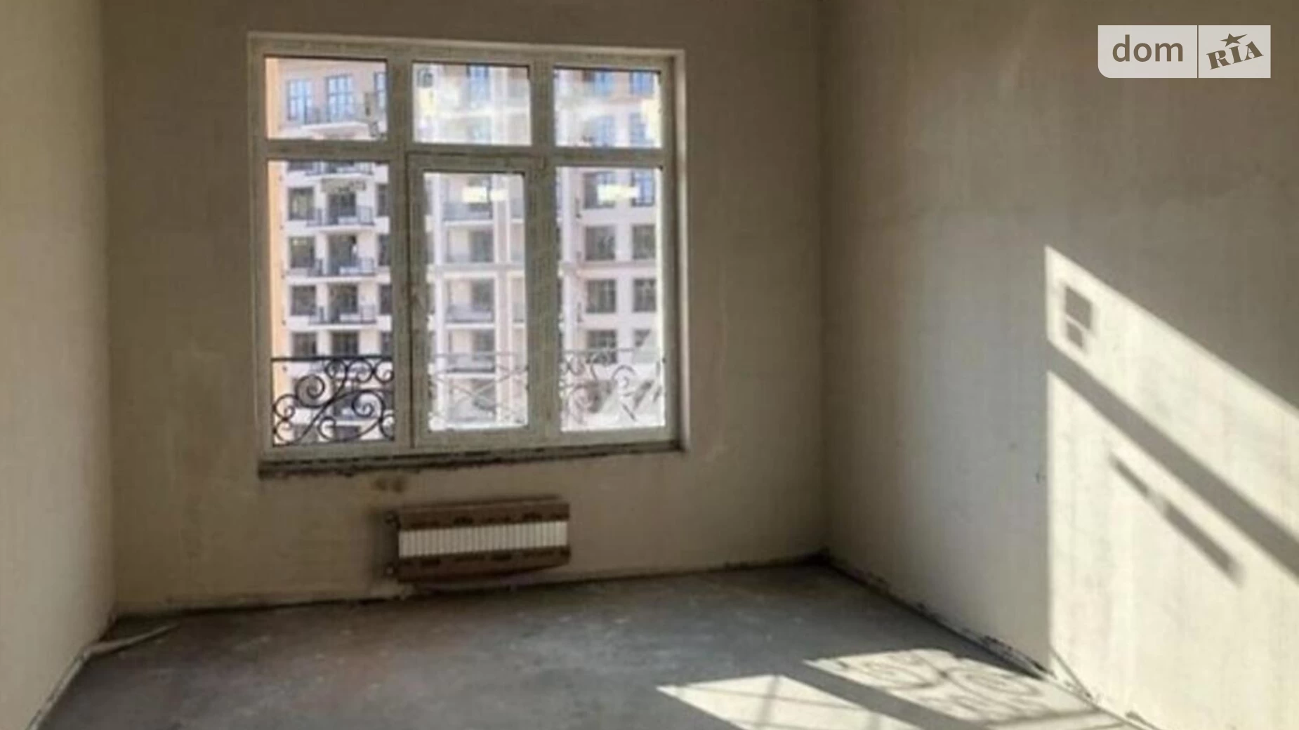 Продается 2-комнатная квартира 55 кв. м в Киеве, ул. Михаила Бойчука, 17
