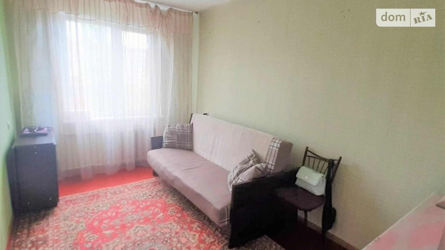Продается 2-комнатная квартира 42 кв. м в Одессе, просп. Добровольского, 147