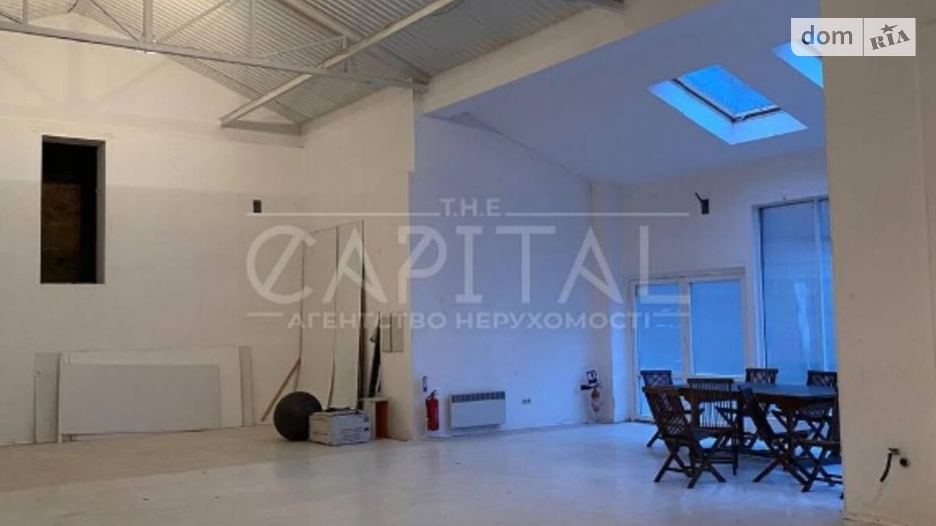 Сдается в аренду офис 250 кв. м в бизнес-центре, цена: 3400 $ - фото 2