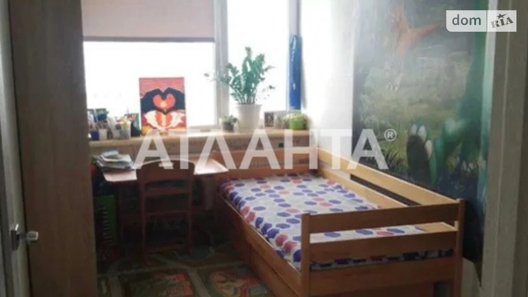 Продается 2-комнатная квартира 70 кв. м в Одессе, ул. Педагогическая